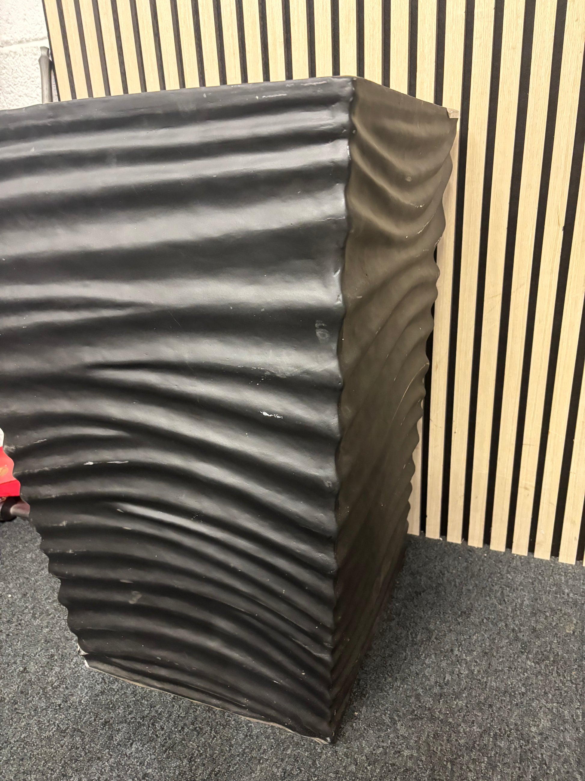 Large planter box in black 76Hx51Dx51L 43537A