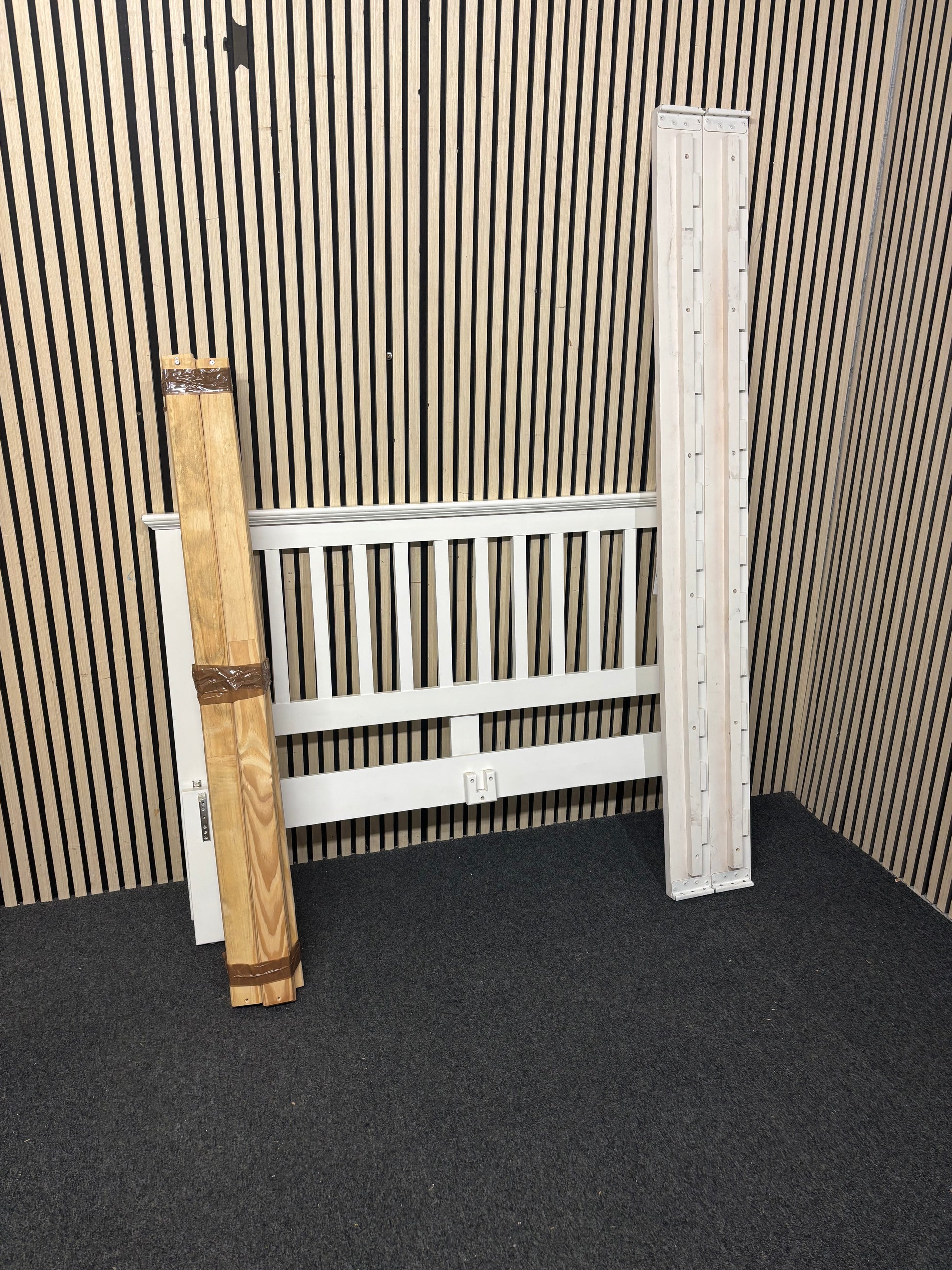 5ft solid wood white painted bed frame 43696