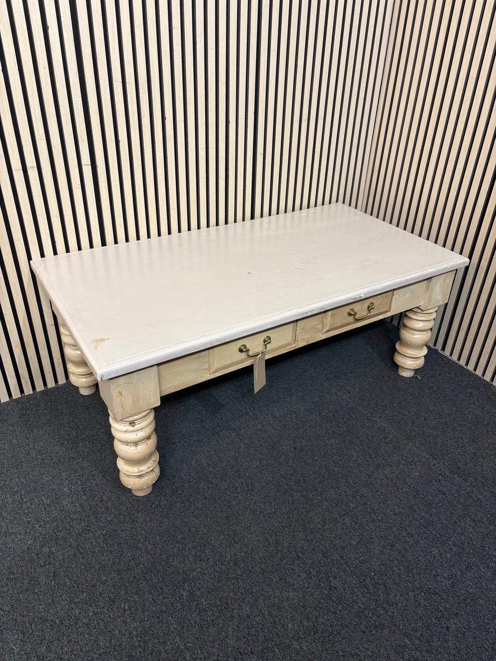 Cream painted low rectangular solid wood coffee table (H 52 x W 130 x D 70 cm) 43801