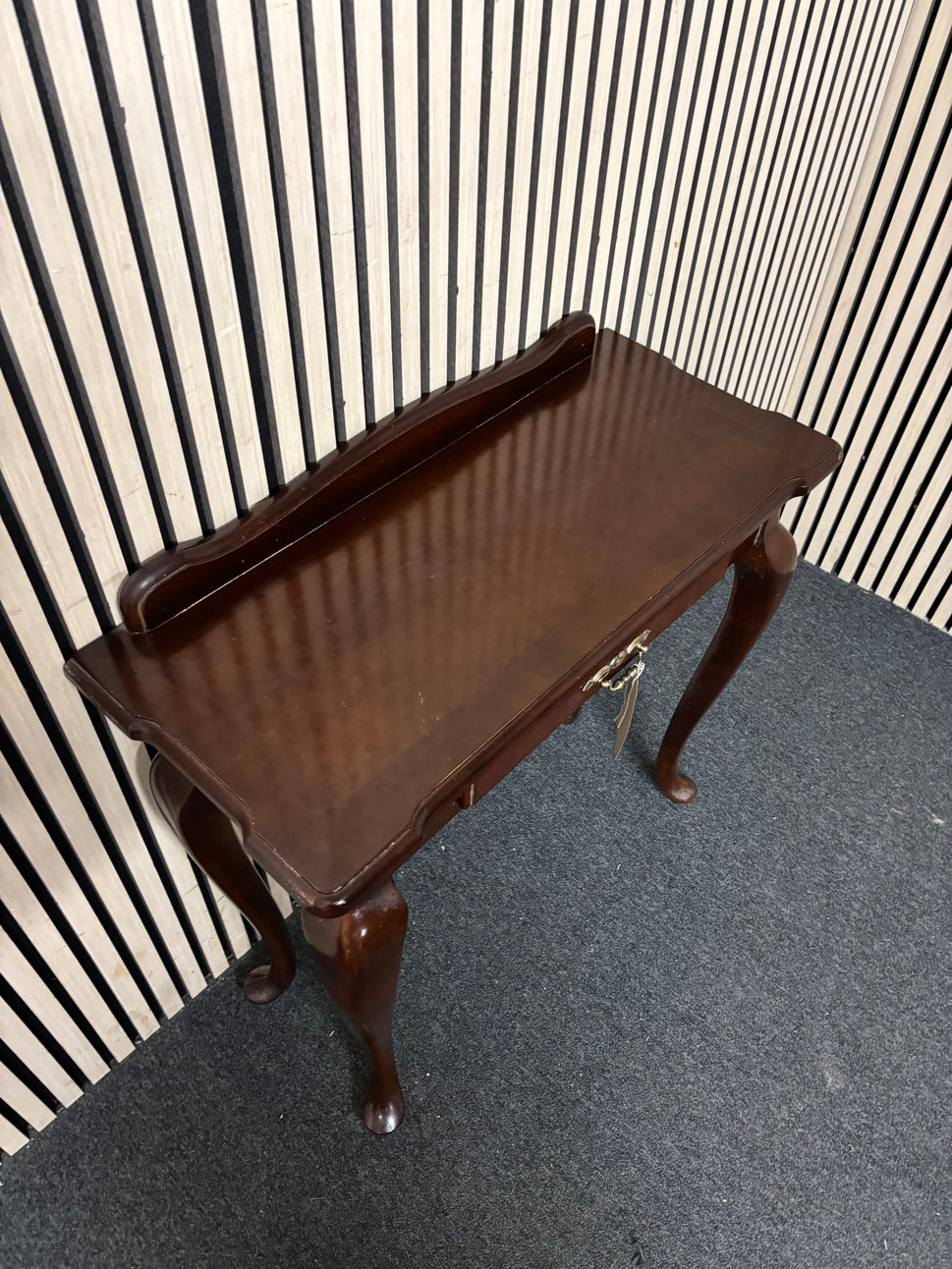 Ornate Mahogany Slim Console Table With Drawer (H 76 x W 80 x D 36 cm) 43917