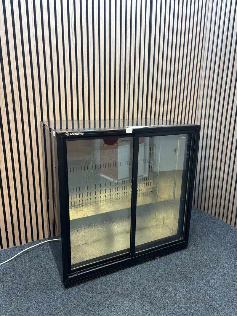 Metalfrio low commercial drinks fridge (H 88 x W 89 x D 50 cm)