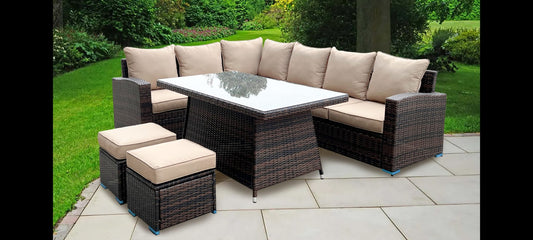 BRAND NEW Rattan outdoor L shape garden set. price is for flat packed. ASSEMBLY IS EXTRA