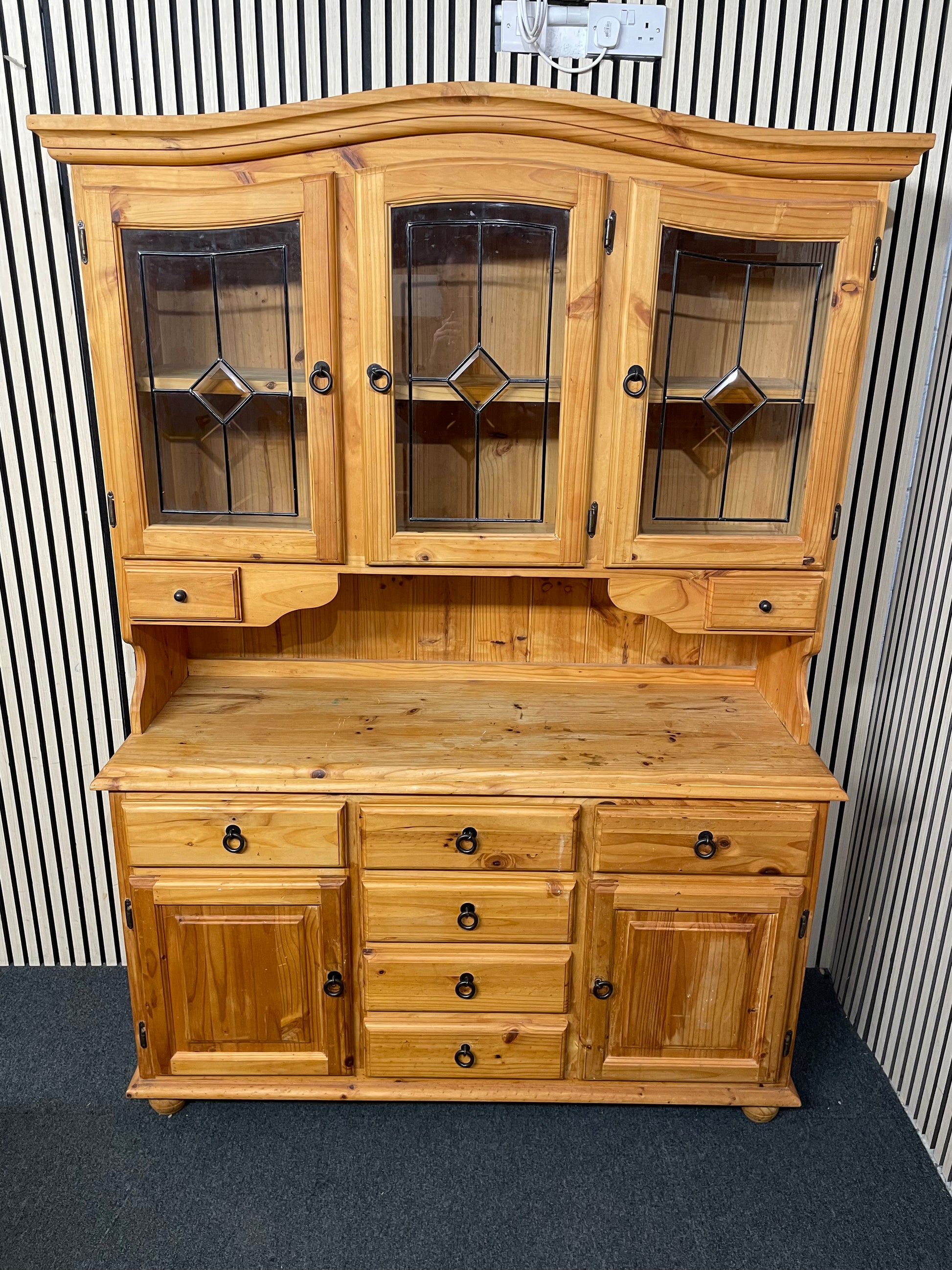 Tall 6 drawer 2 door kitchen dresser with top section of 3 glass door, top section removable 201Hx52Dx140W 44441