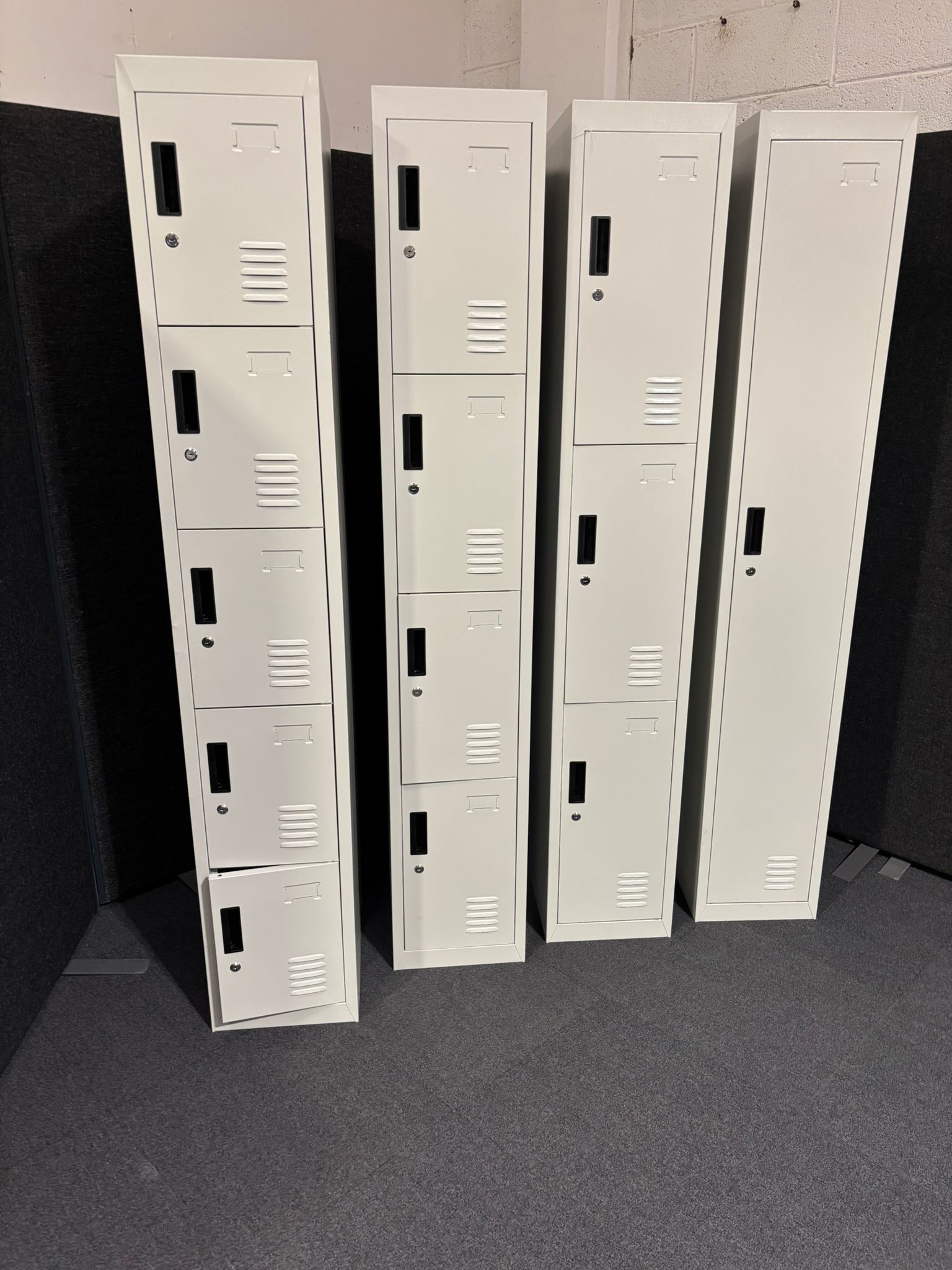 NEW Grey metal 3 door personal locker cw keys ( H 180 x W 30 x D 45 cm)