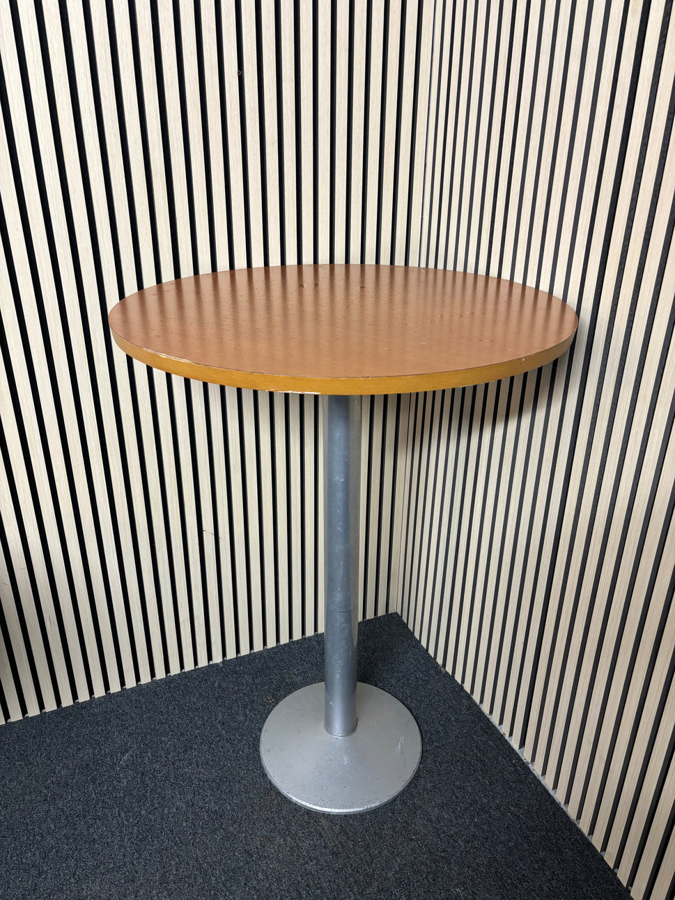 Tall beech top metal framed ciruclar table (H 110 x W 80 cm)