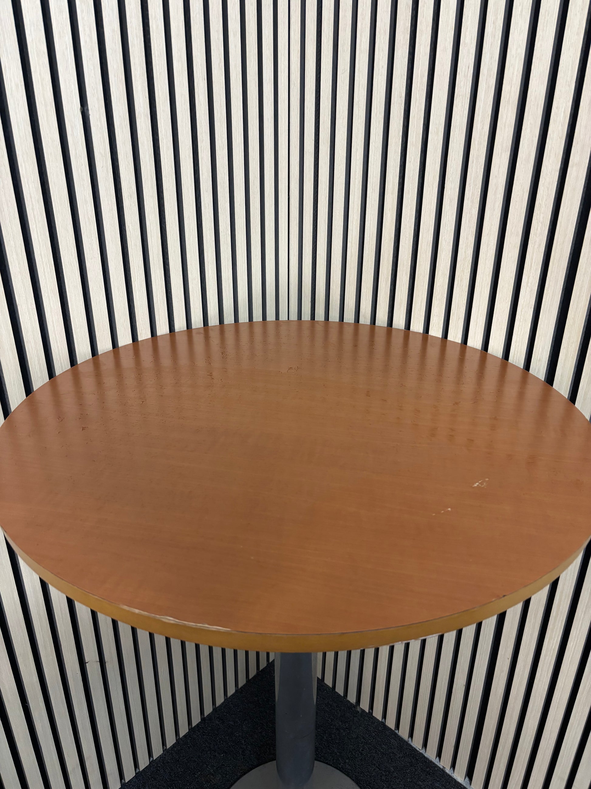 Tall beech top metal framed ciruclar table (H 110 x W 80 cm)