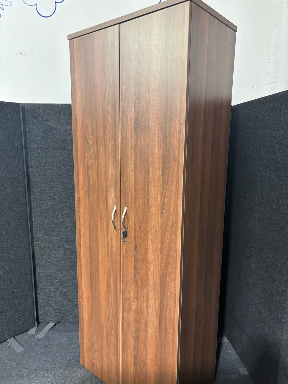 Universal double door cupboard 2140mm high with 4 shelves (2140mm High x 800mm Wide x 470mm Deep)