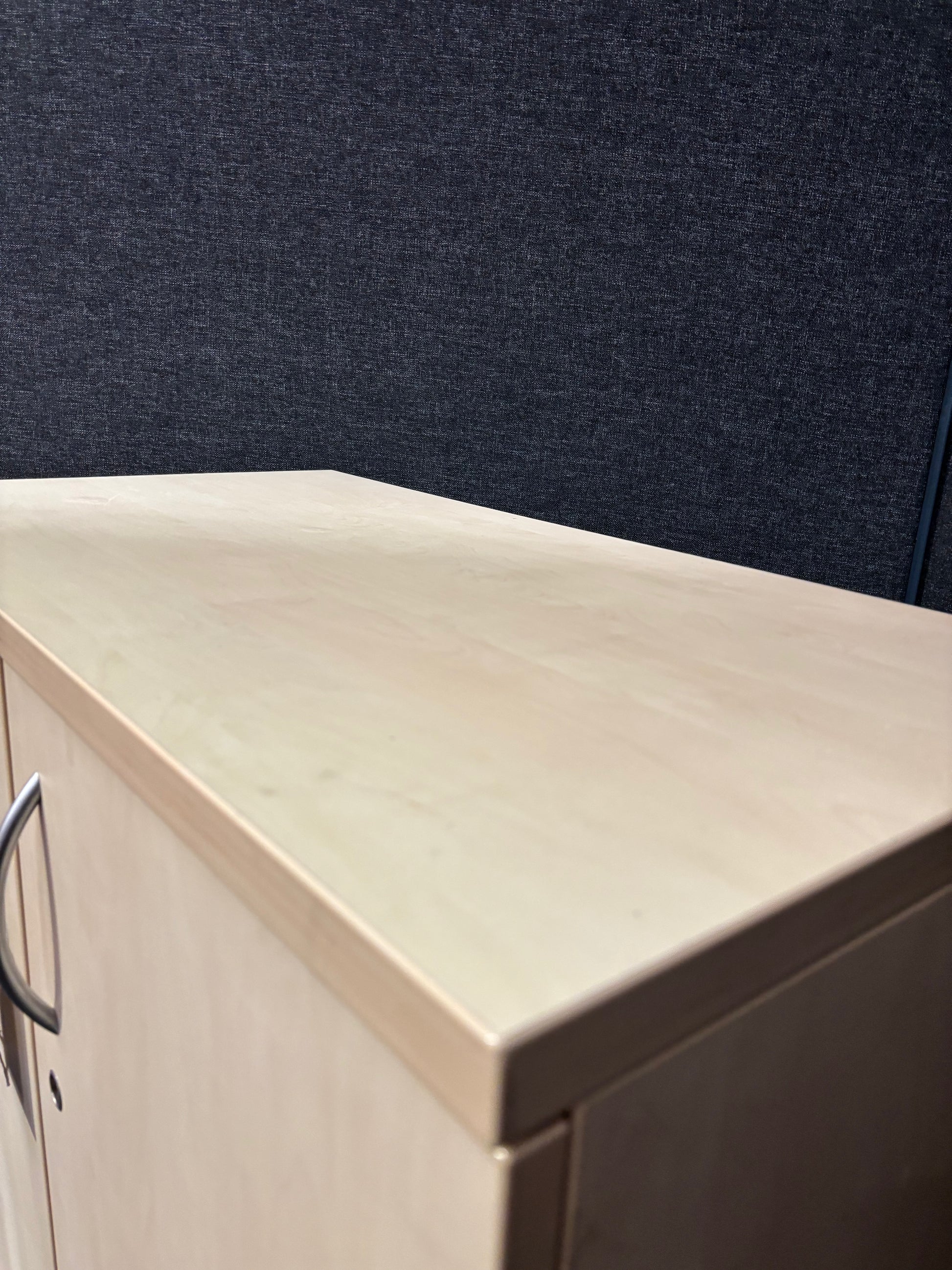 Maple low 2 door storage unit (H 82 x W 80 x D 43 cm)