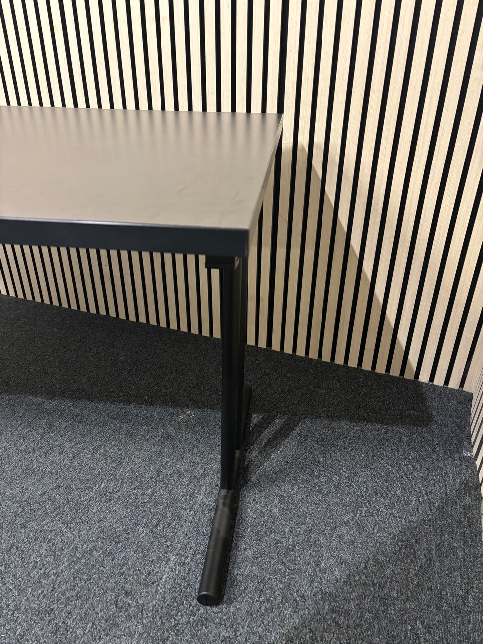 NEW Rectangular deluxe flip top meeting table with black frame 1600*800