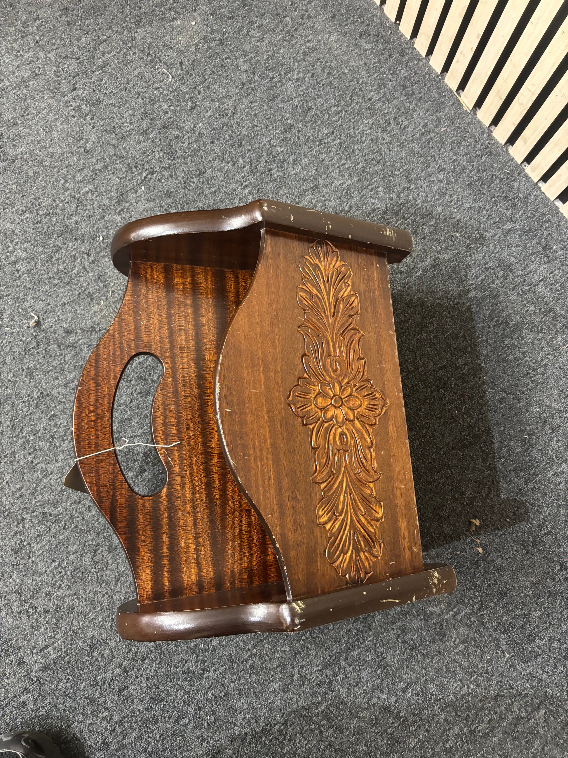 Mahogany framed magazine rack 3126