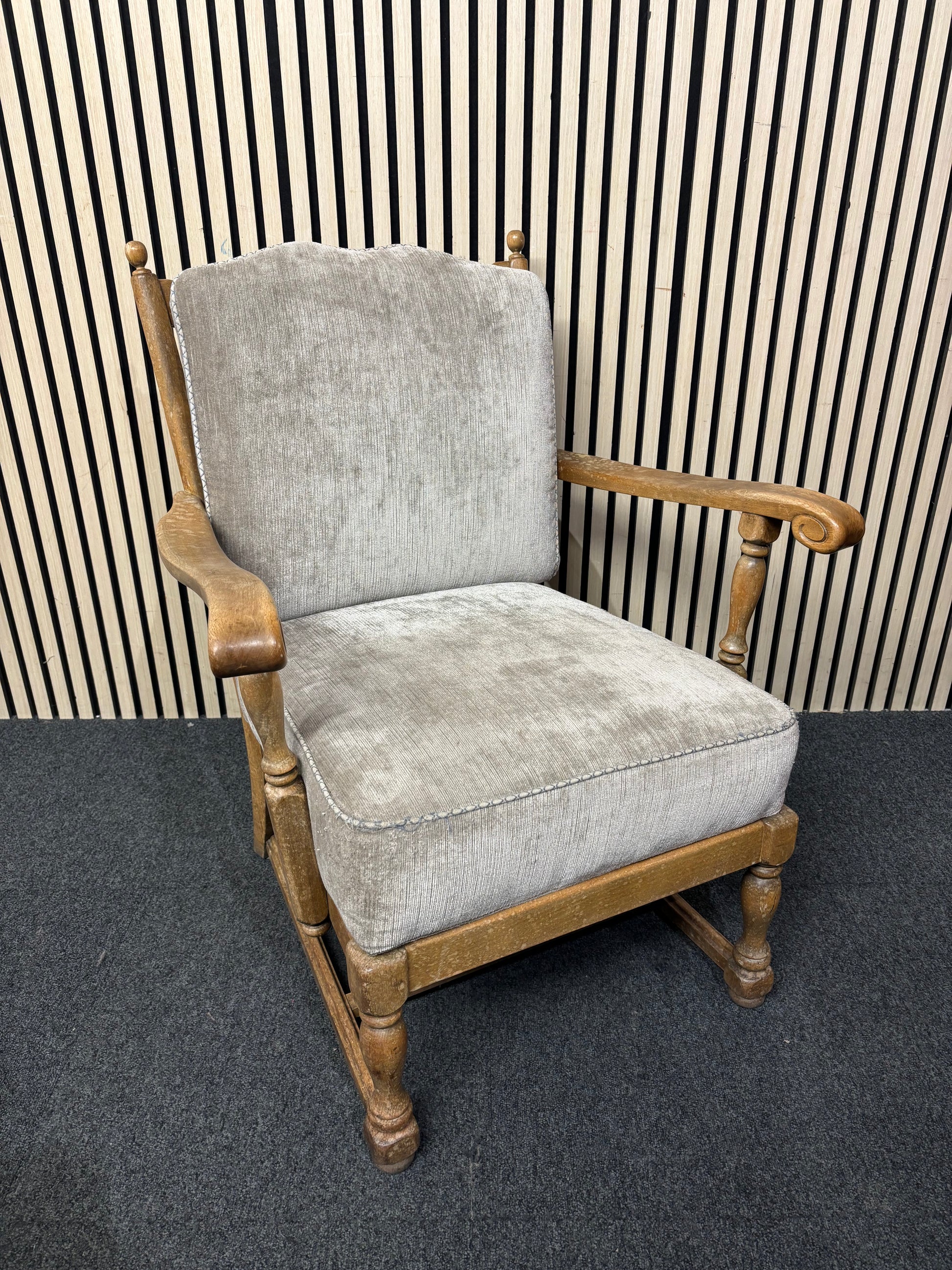 Solid wood, oatmeal fabric armchair 3126