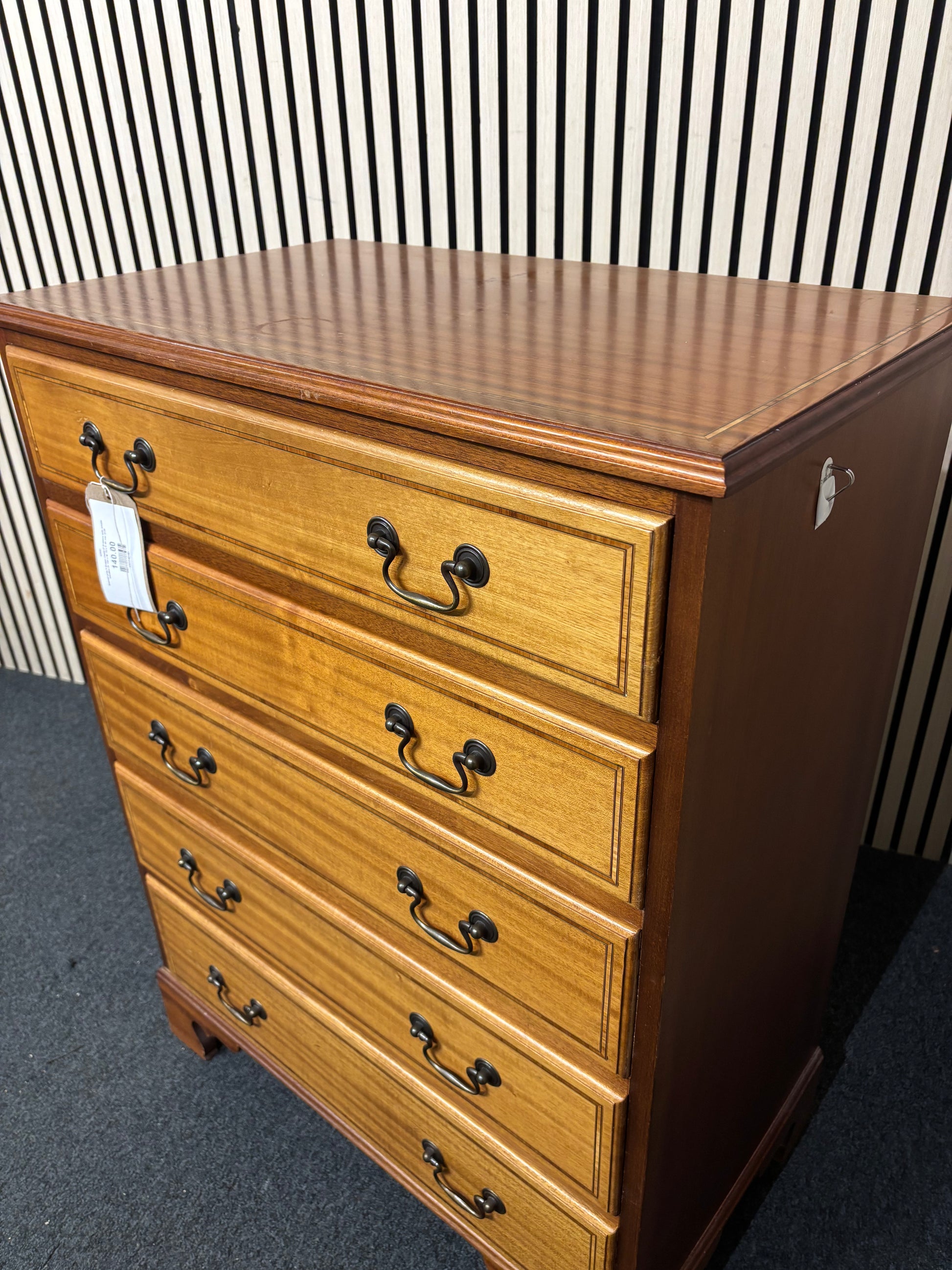Stained pine 5 drawer chest of drawers with ornate handles (H 100 x W 75 x D 46 cm) 3126