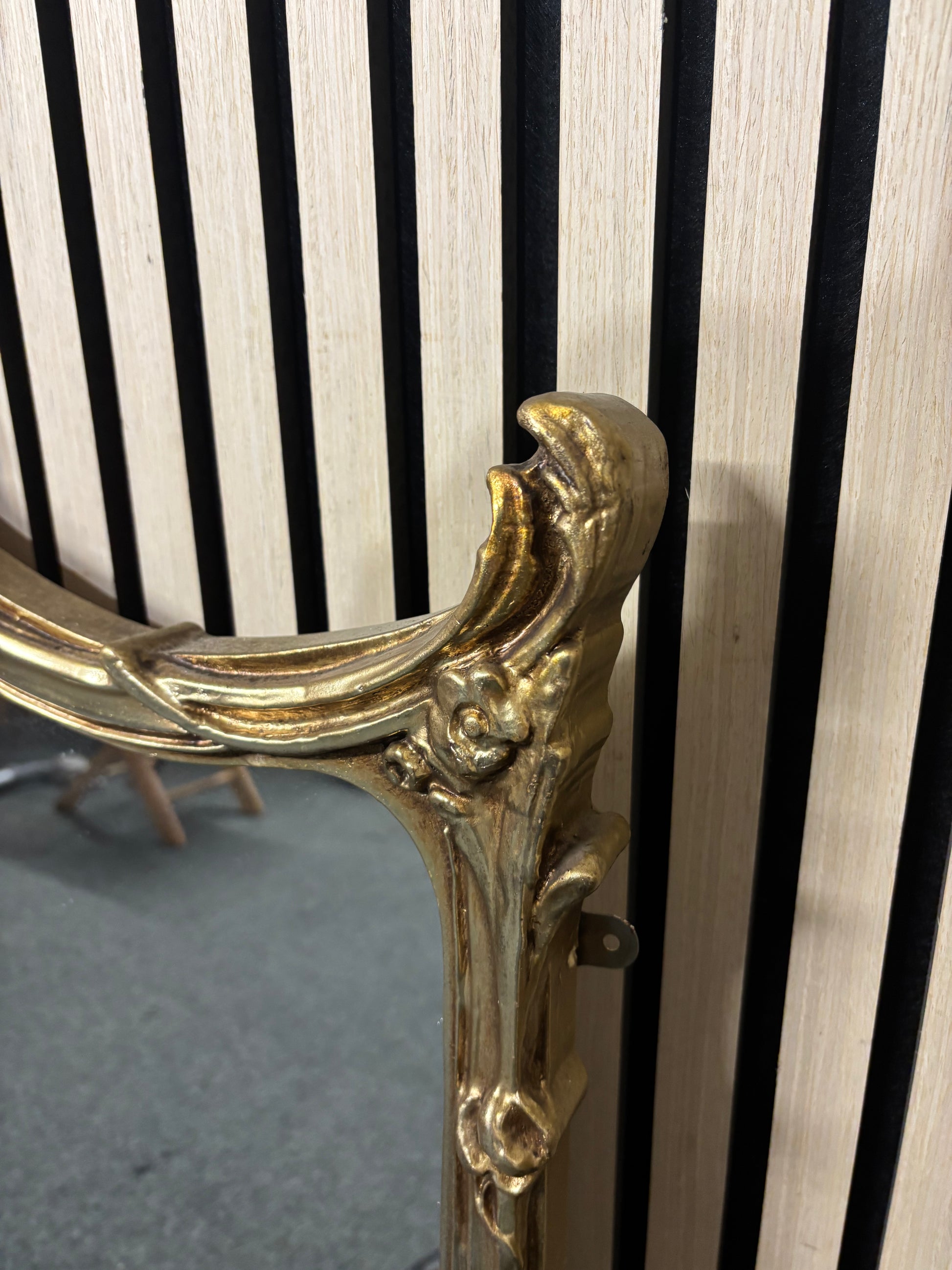 Ornate gold-framed wall mirror 3126