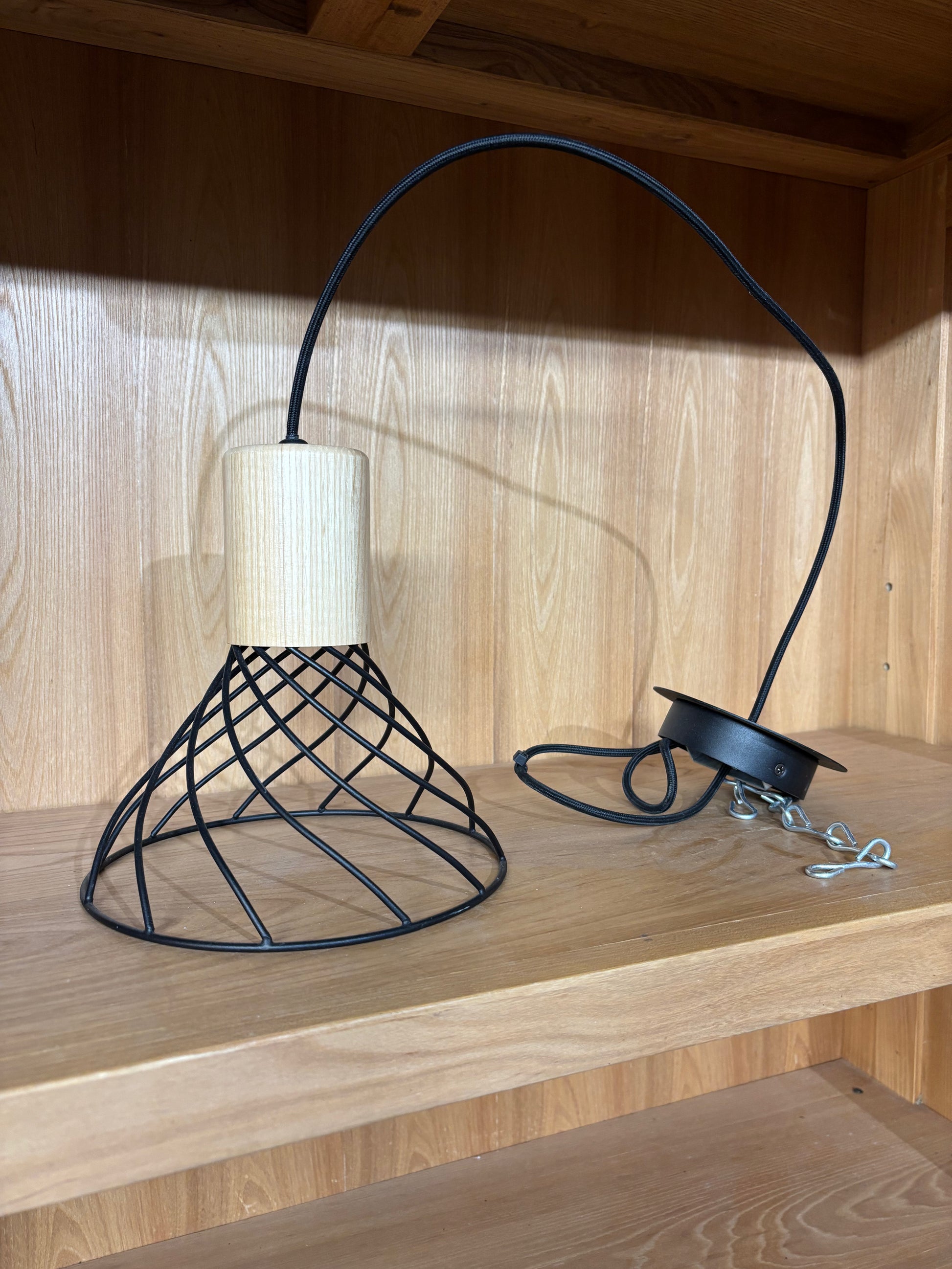 Reno ceiling light black small 4224
