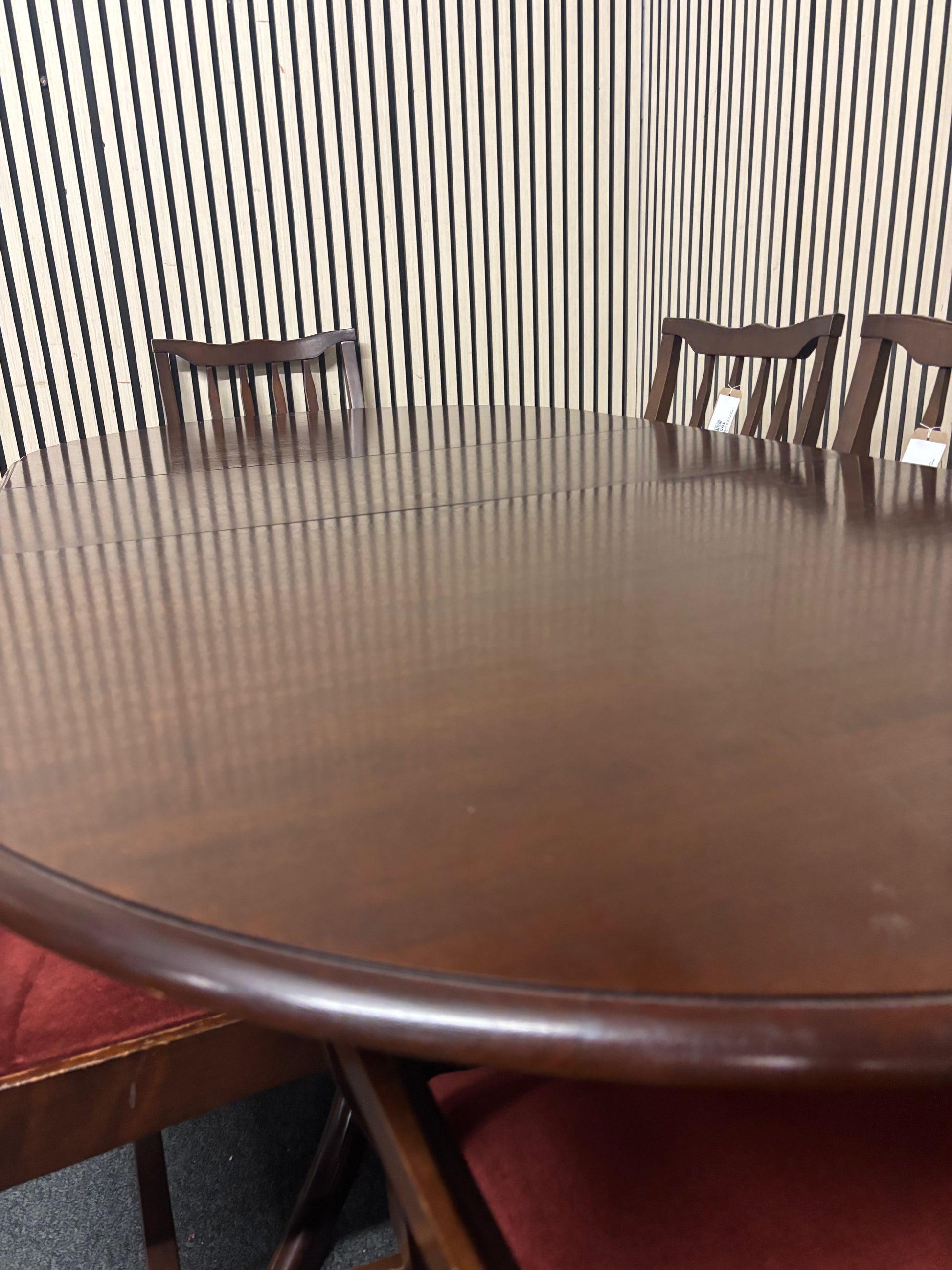 Small solid dark wood stained oval table with 4 chairs and 2 carvers (W 150, 188 extnd x D 90 cm) 2226