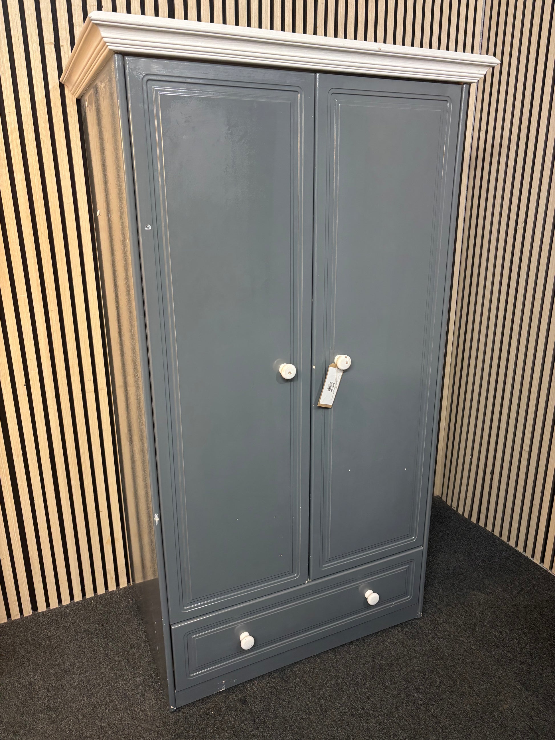 Tall 2 door 1 drawer grey and white painted wardrobe (H 173 x W 98 x D 64 cm) 43437