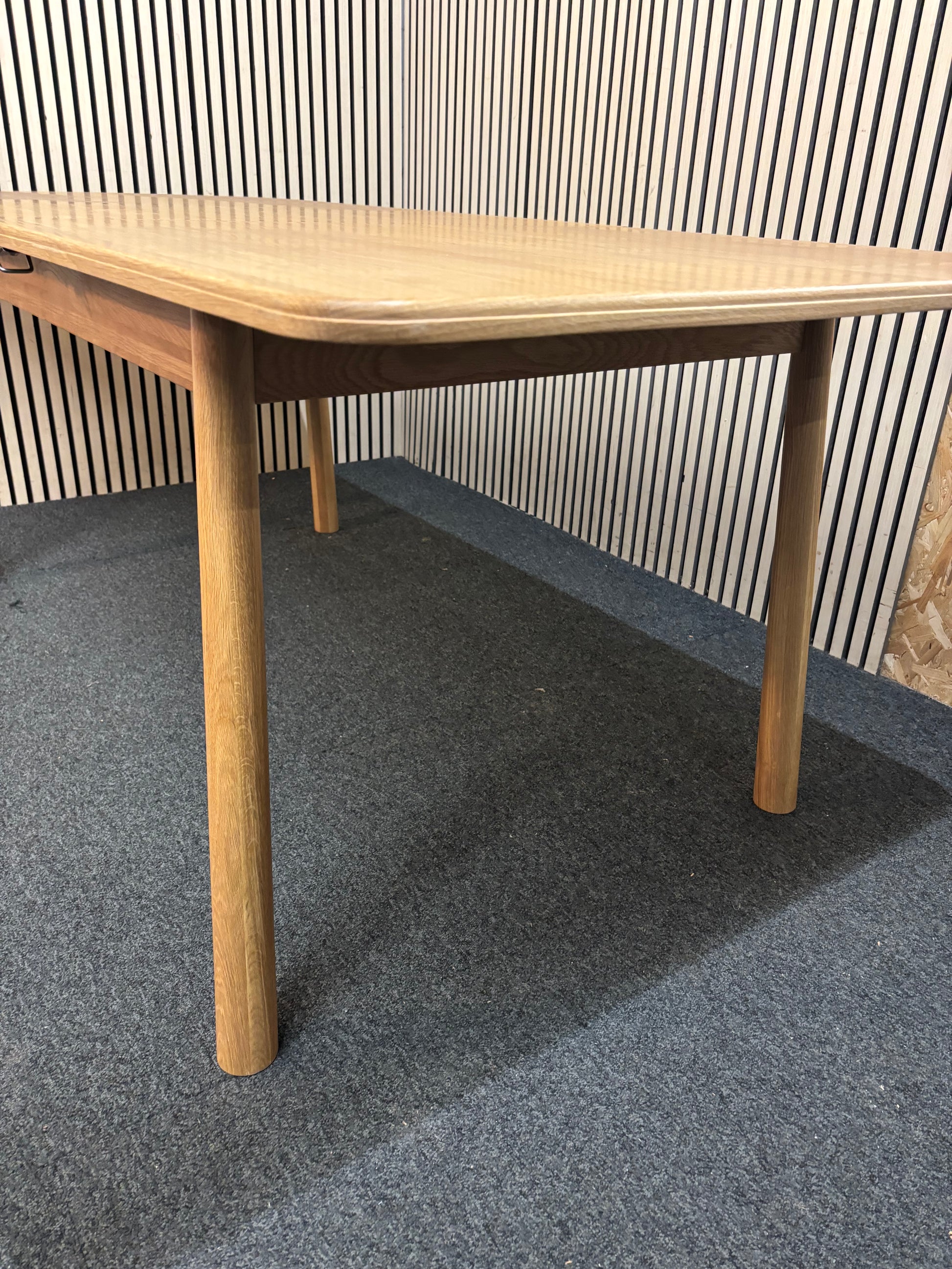 Natural oak large extendable dining table with oak legs 150Lx72Hx90d 43540