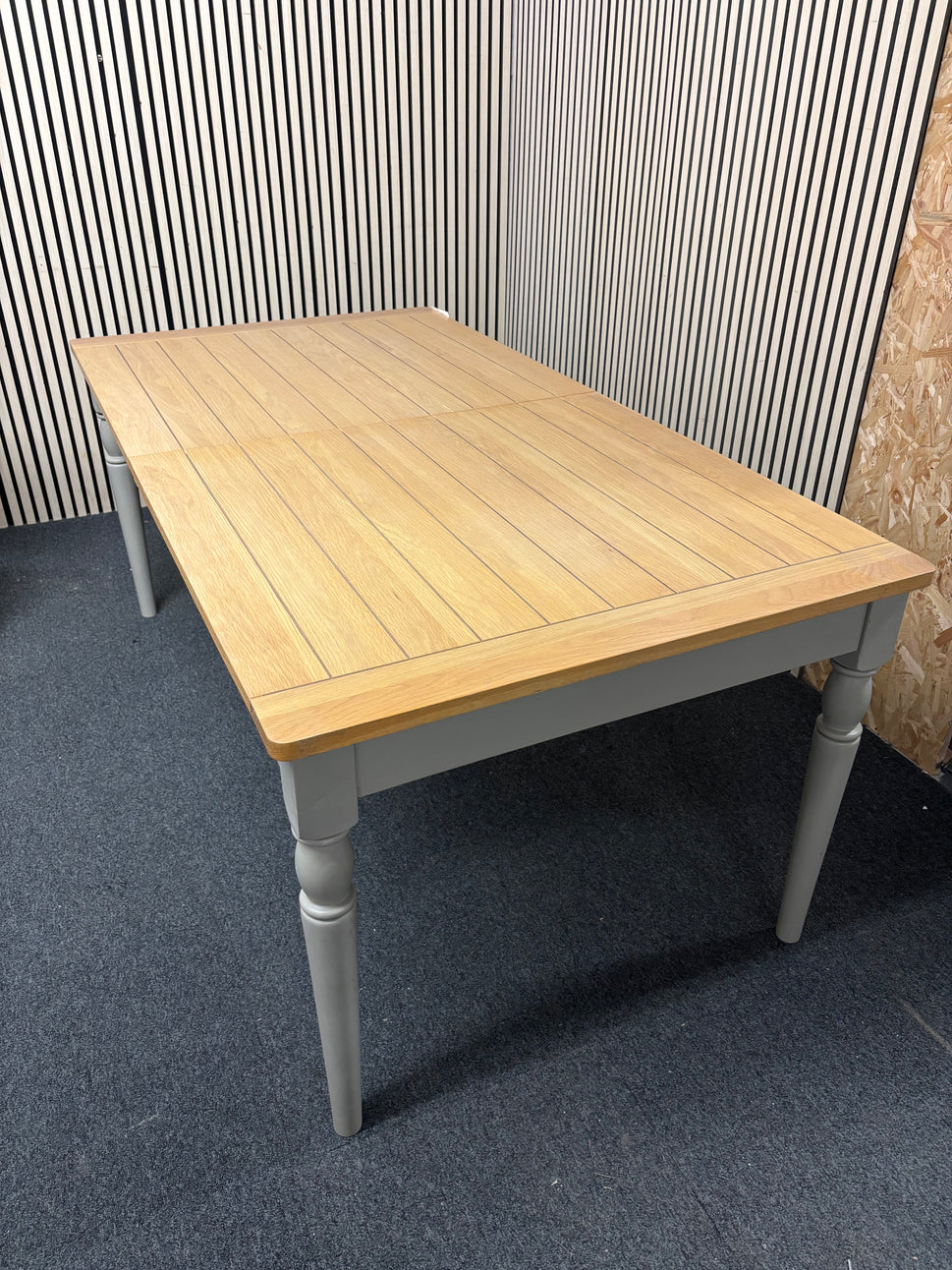 Large oak veneer extendable dining table with green painted frame 1800Lx920D 43530