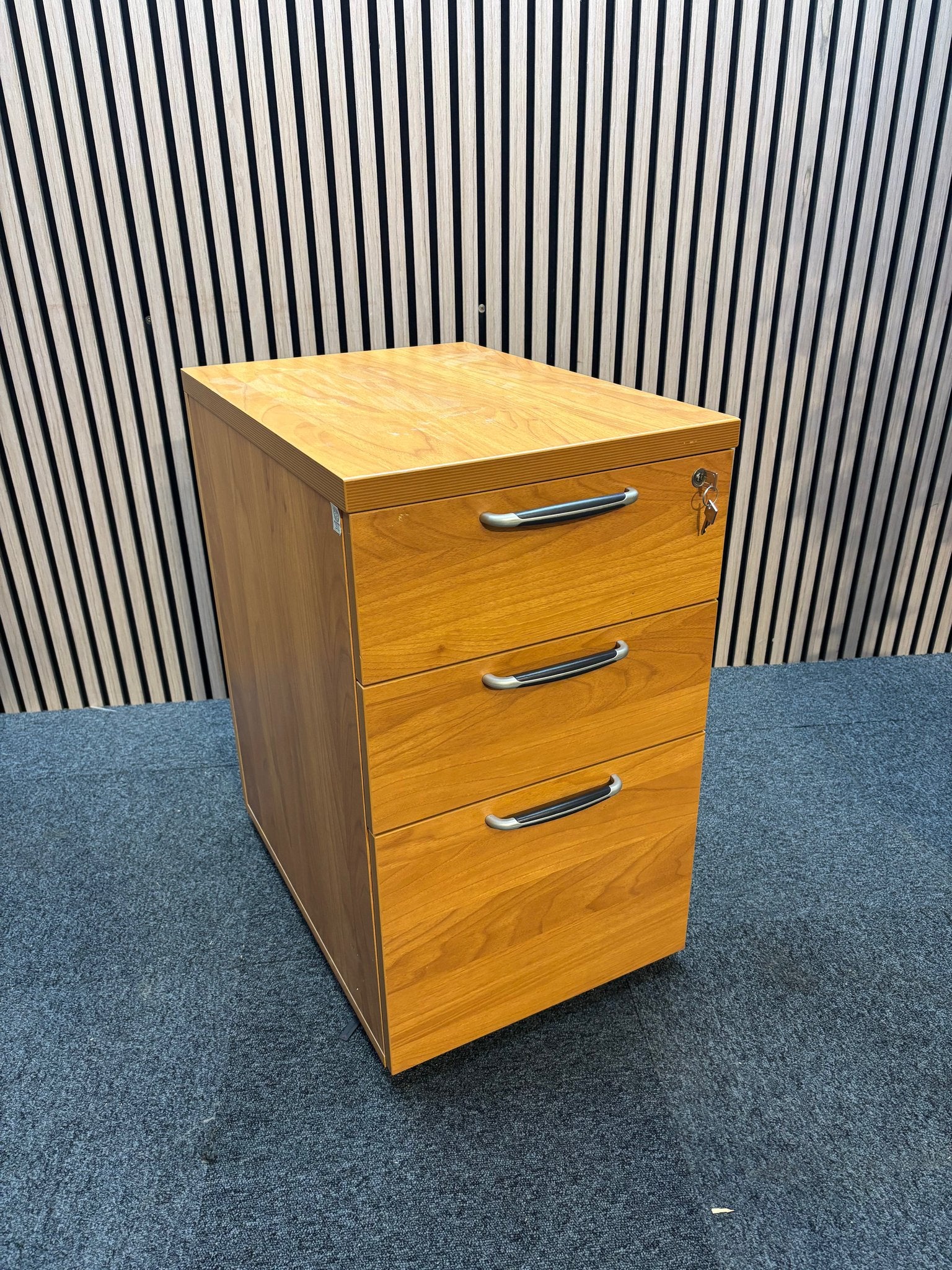 Wooden 600 desk high pedestal (600mm deep) - Cherry