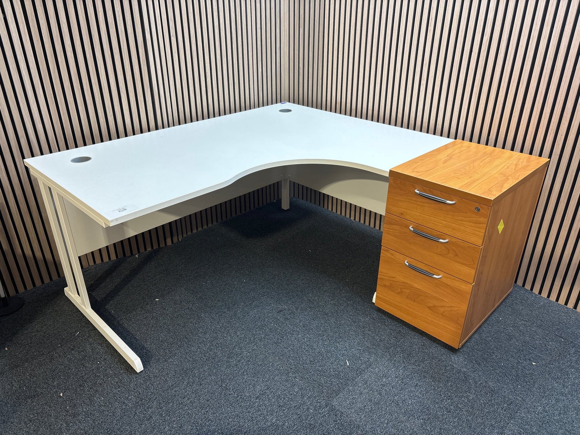 Wooden 600 desk high pedestal (600mm deep) - Cherry