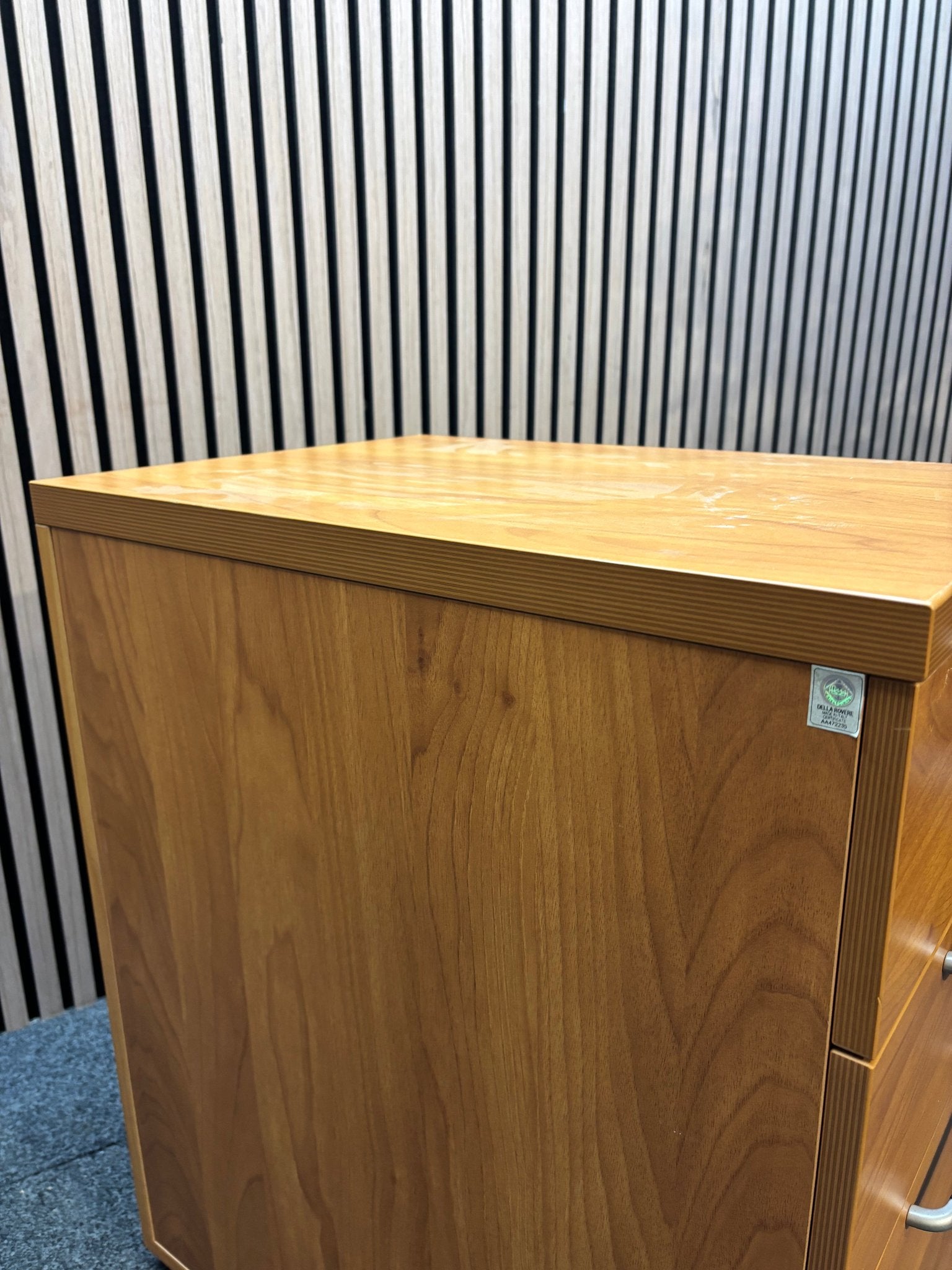 Wooden 600 desk high pedestal (600mm deep) - Cherry
