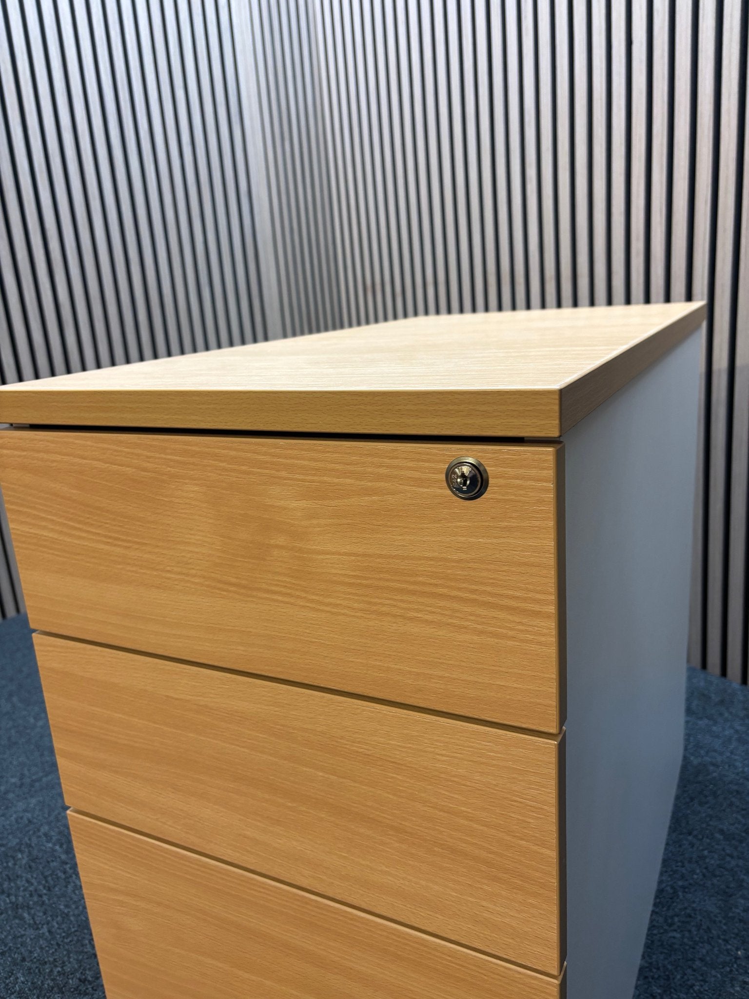 Wooden 800 desk high pedestal (800mm deep) - Beech/White