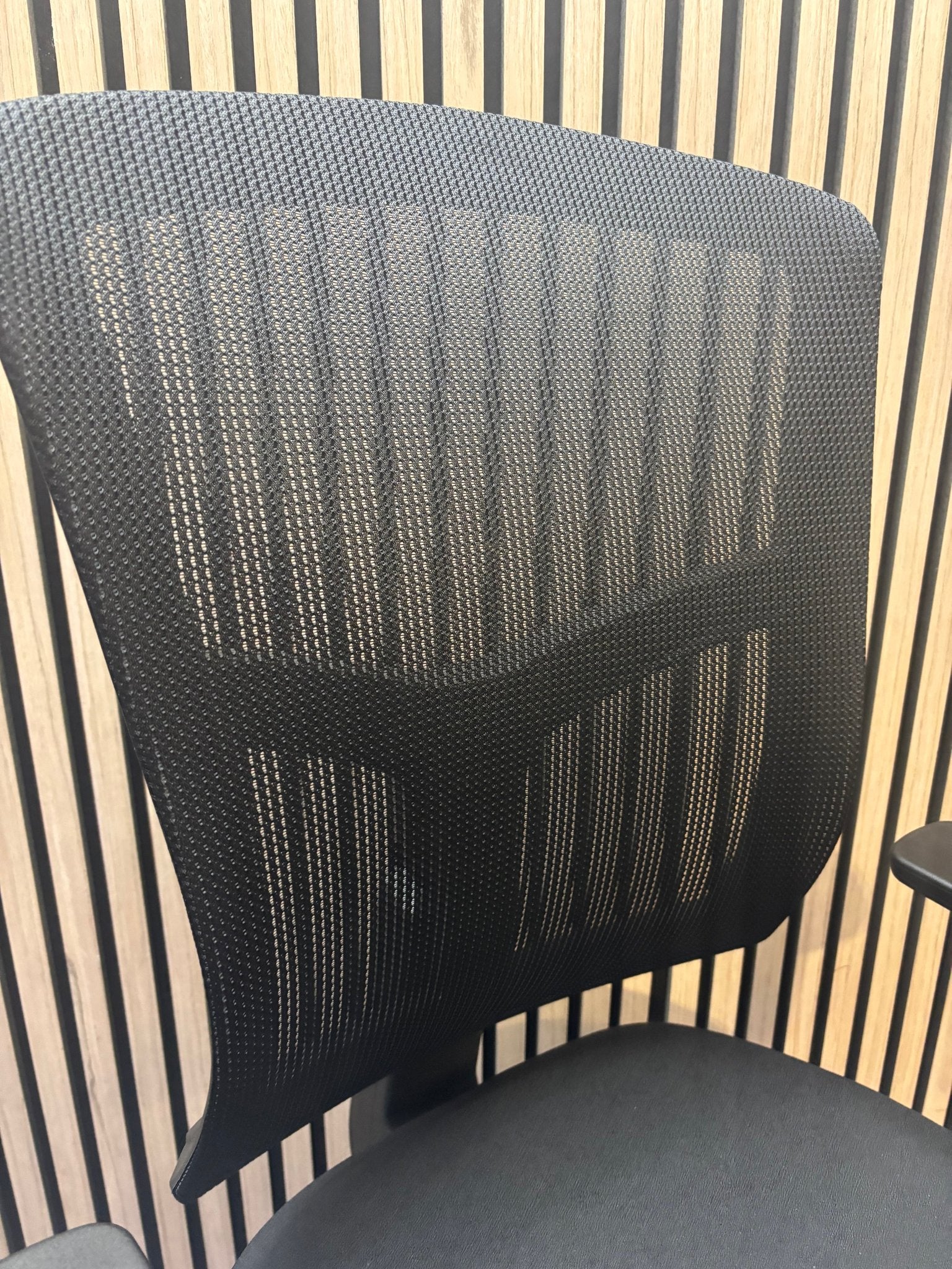 Altino black mesh back, black seat with height adjustable arms
