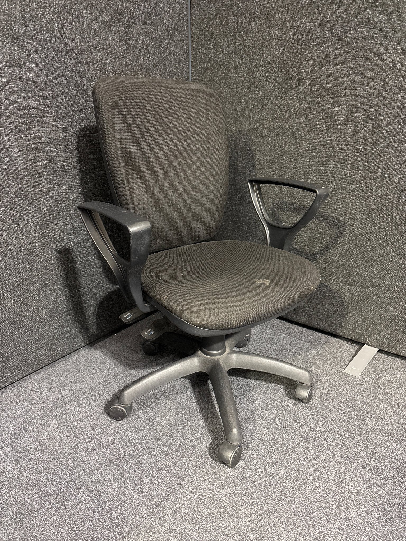 Second Hand black fabric swivel chair with fixed loop arms