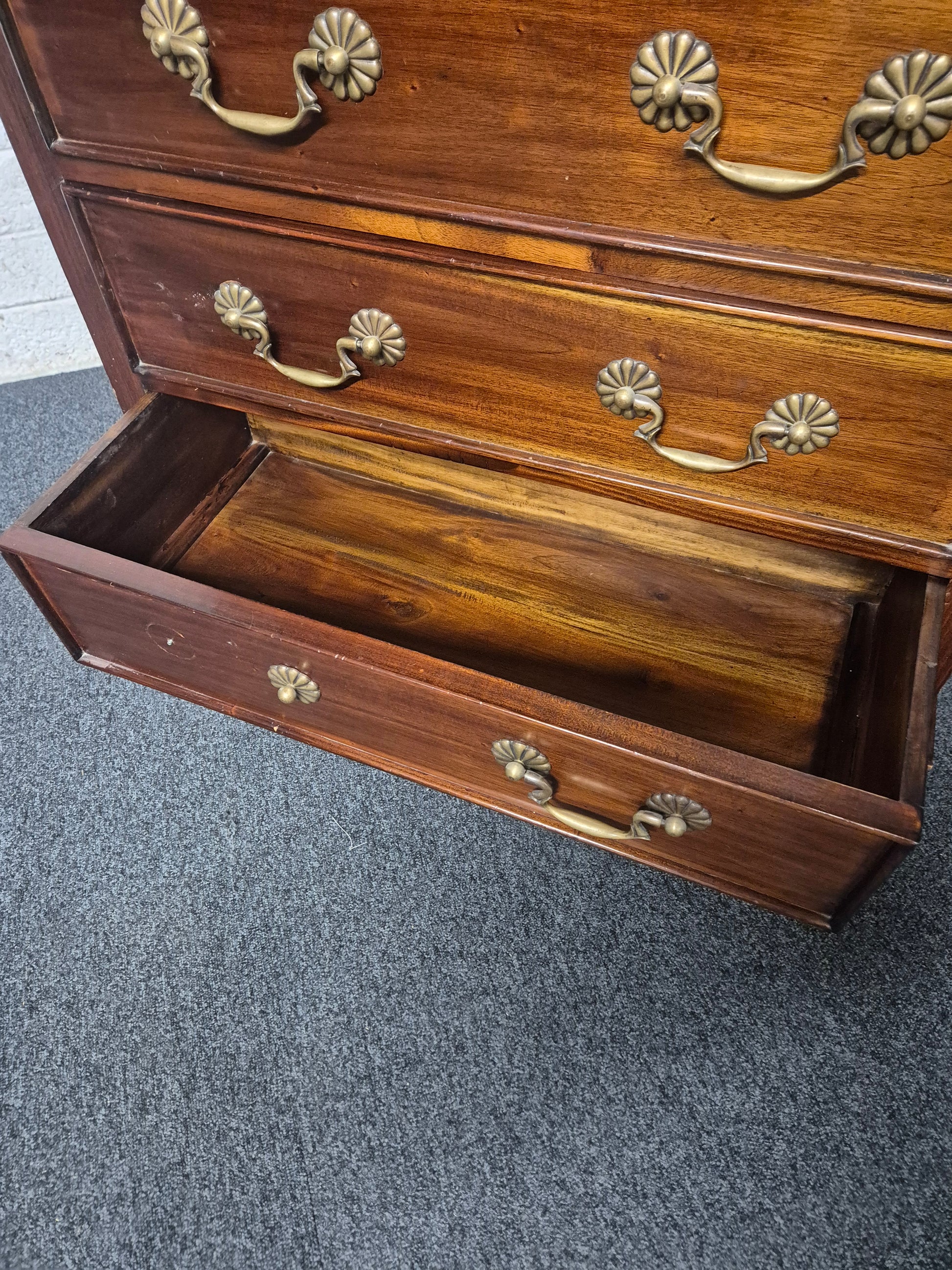 Tall solid mahogany stained 2 door 3 drawer ornate wardrobe (H 2050 x W 1080 x D 600 mm) 3125