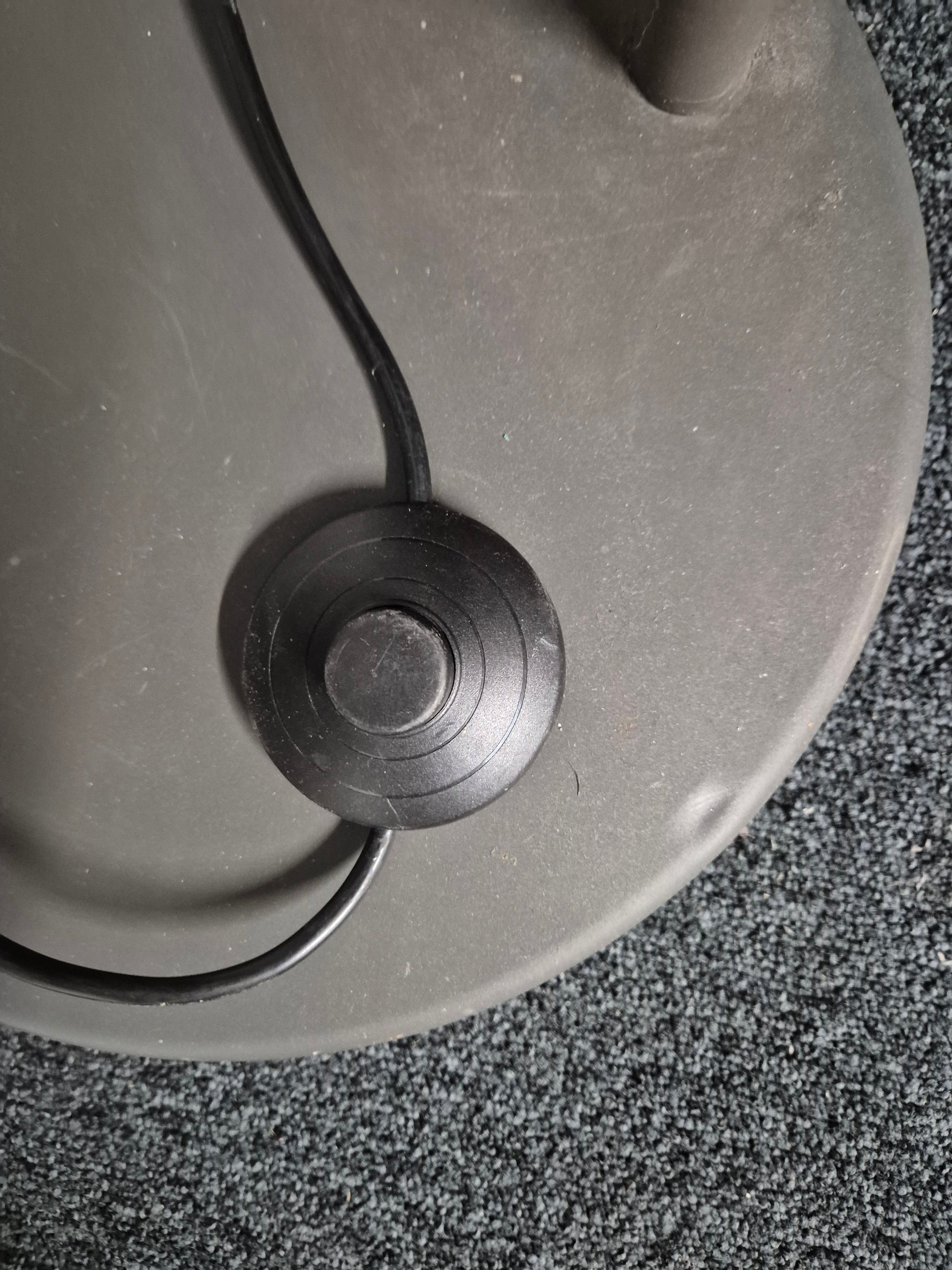 Tall black metal standard lamp (180 cm high) 3125