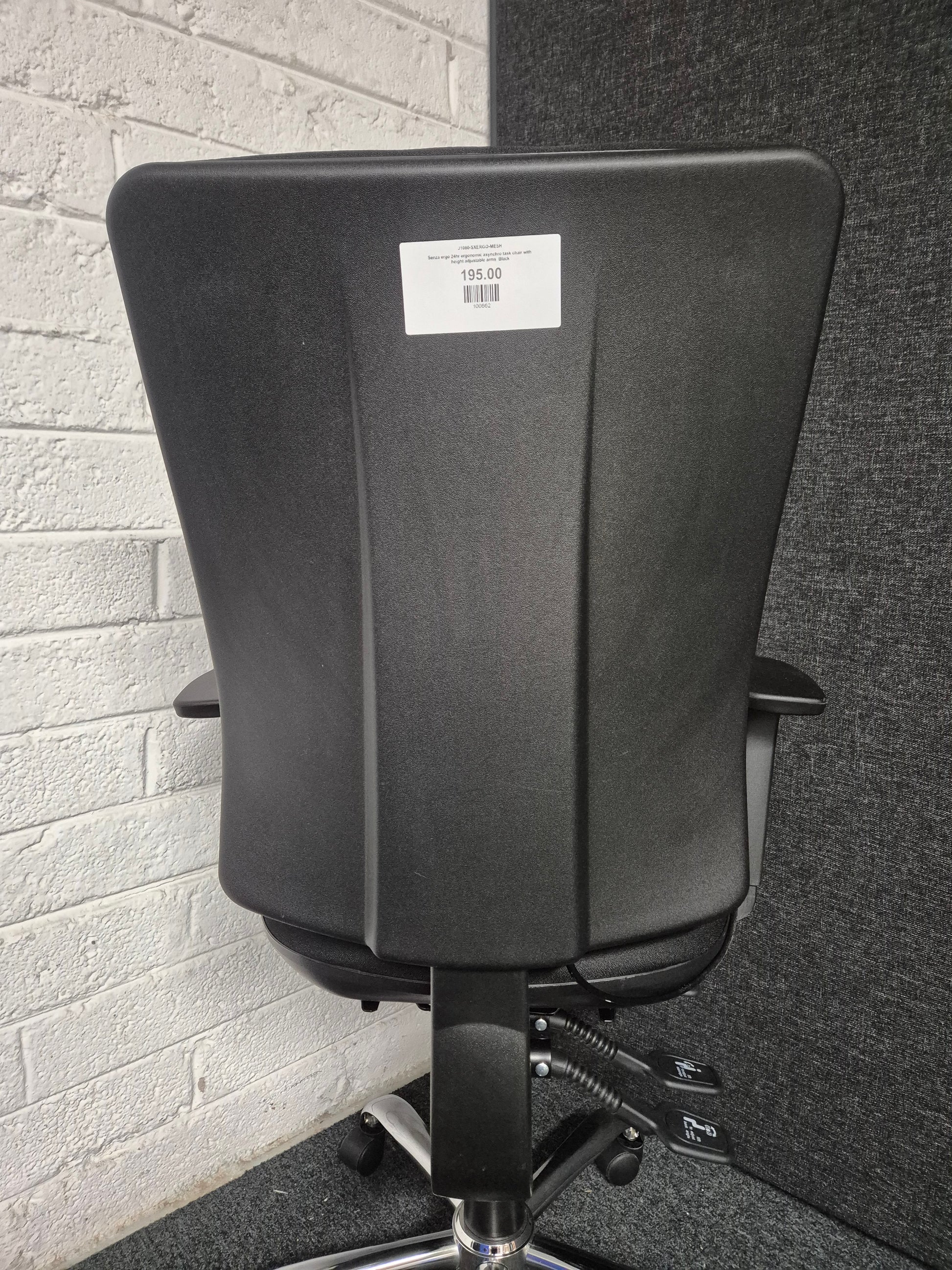 Senza ergo 24hr ergonomic asynchro task chair with height adjustable arms