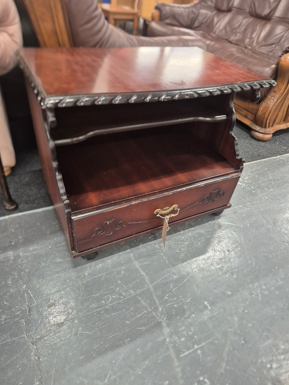 Rossmore mahogany low TV unit with brass handle 3125