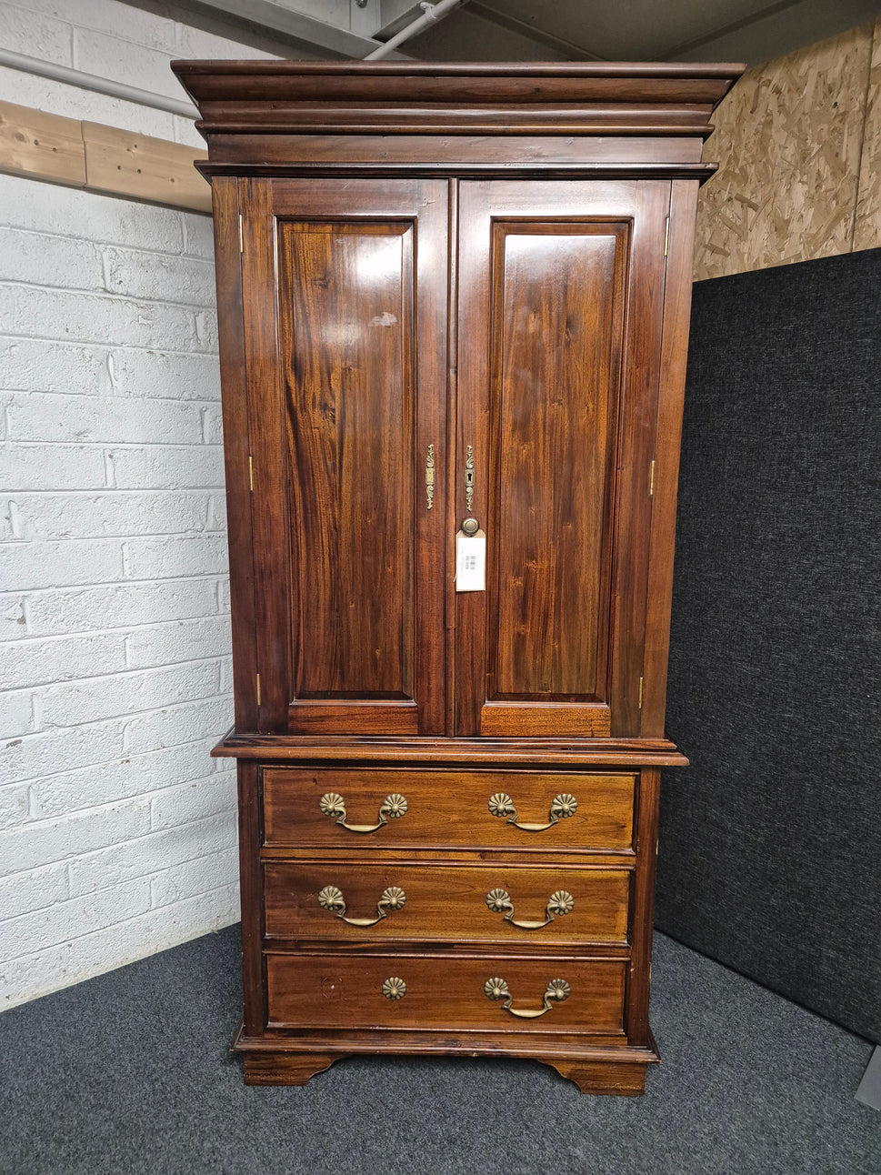 Tall solid mahogany stained 2 door 3 drawer ornate wardrobe (H 2050 x W 1080 x D 600 mm) 3125