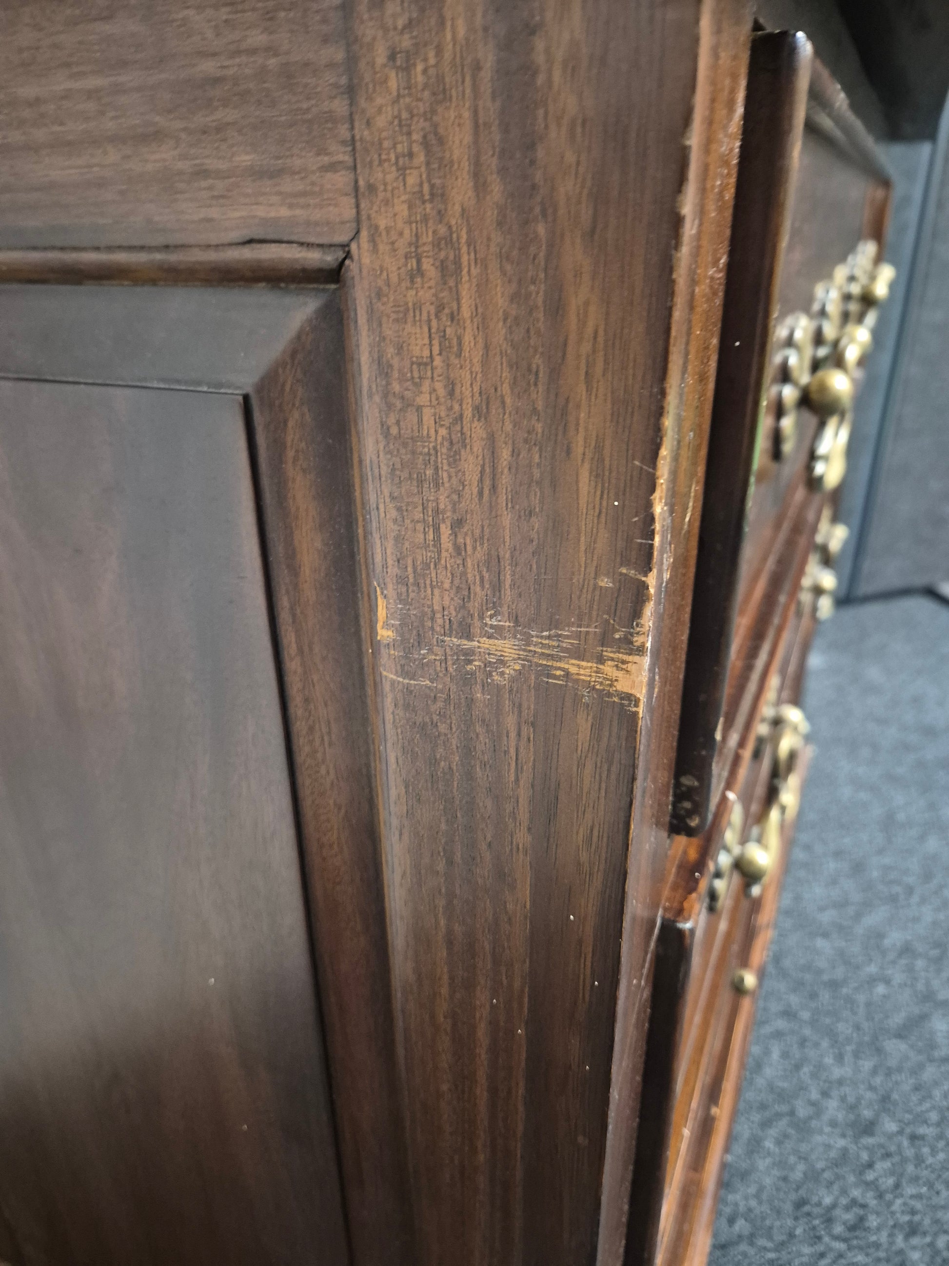 Tall solid mahogany stained 2 door 3 drawer ornate wardrobe (H 2050 x W 1080 x D 600 mm) 3125