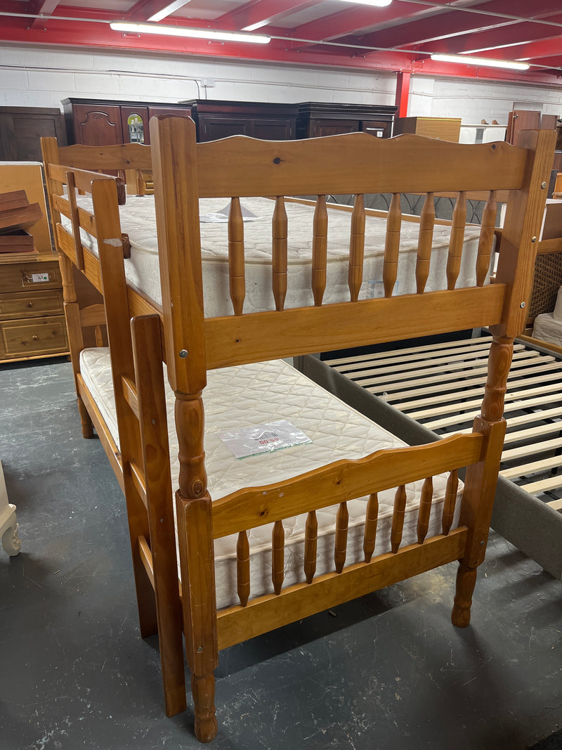 Solid pine framed bunk bed 43965