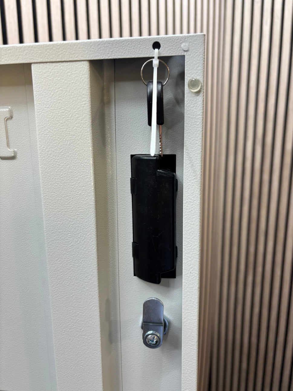 NEW 4 door personal locker, grey metal with keys 180Hx305Wx450D. PRICE INC VAT