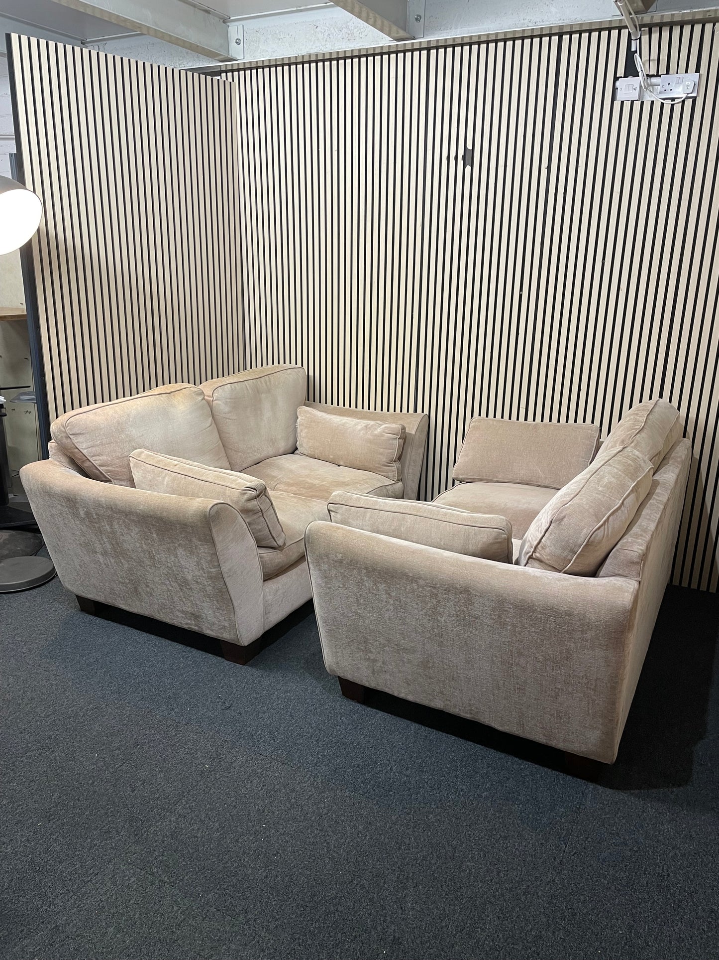 2+2 light brown fabric solid frame sofa suite (widths: 180 cm and depths: 90 cm) 1126