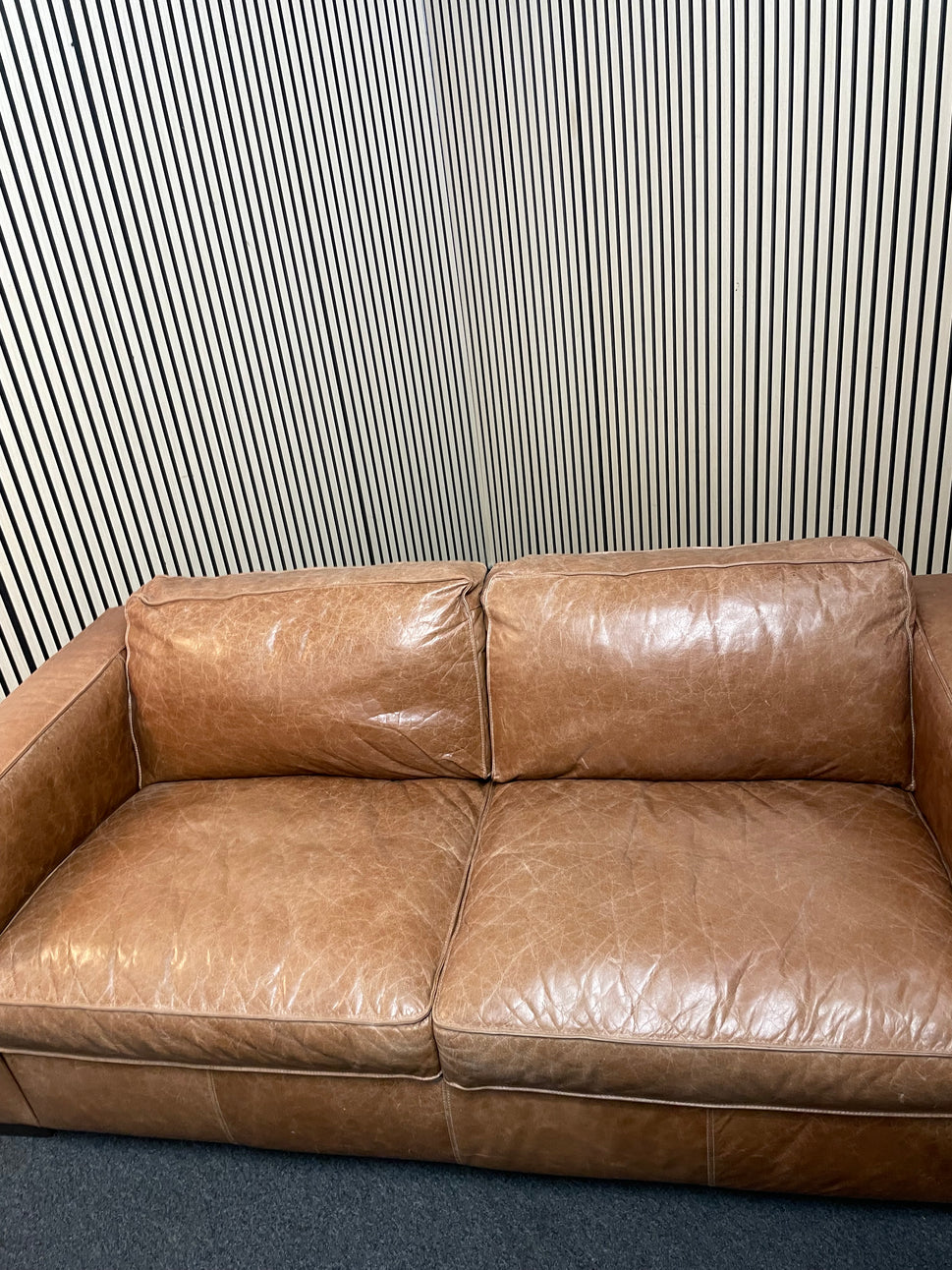 Large 2 seater soft tan leather sofa (2m width) 2425