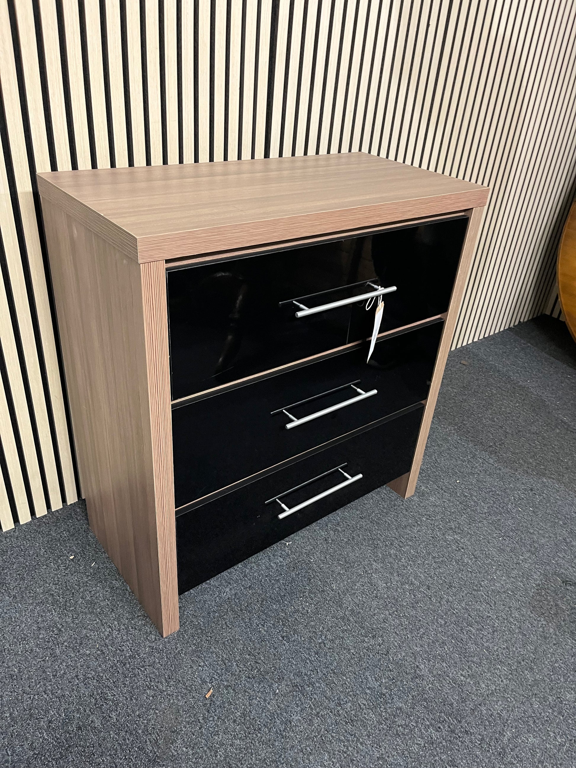Black gloss and oak laminate 3 drawer chest
