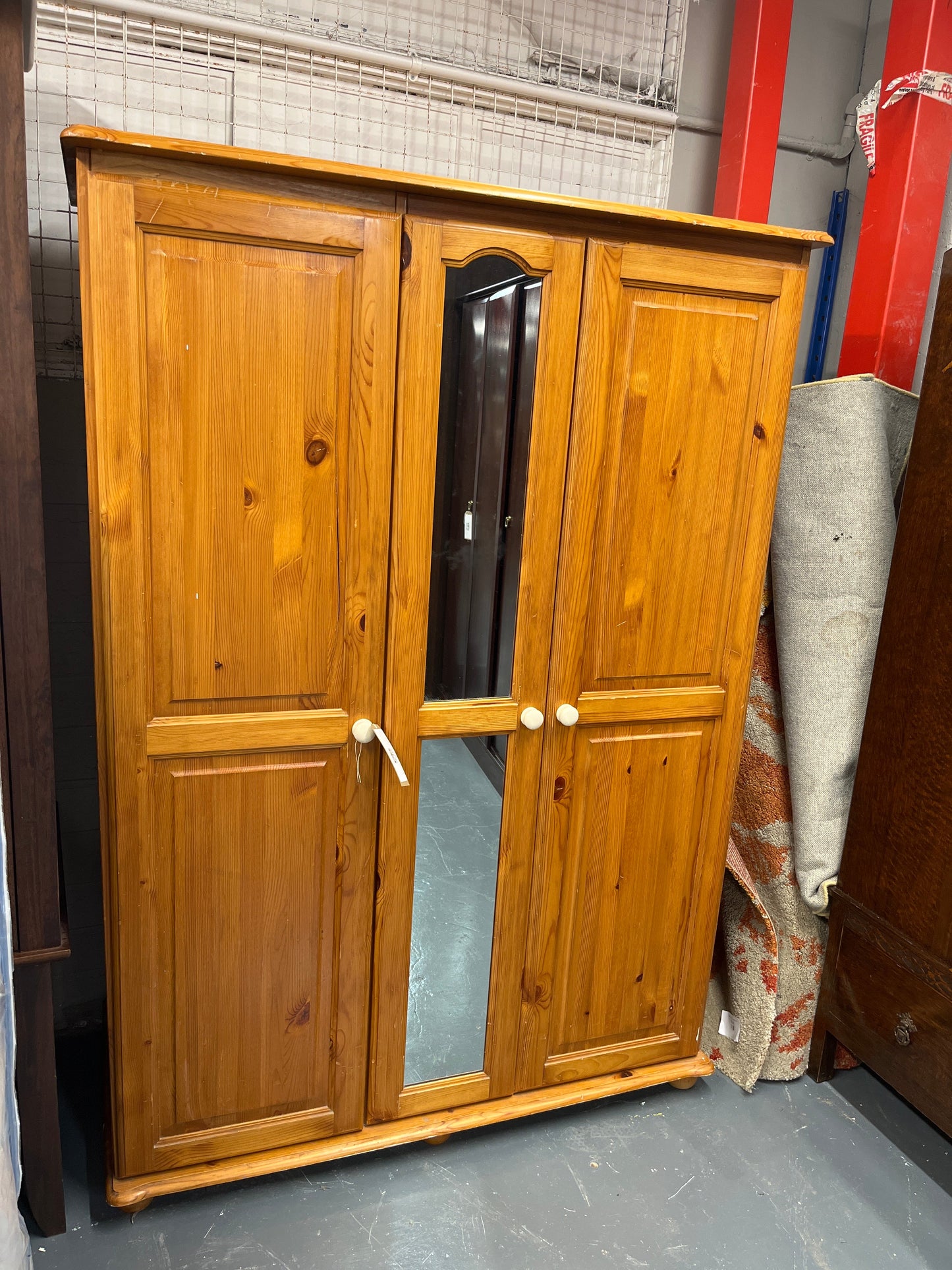 Pine 3 door wardrobe with central mirror (H 180 x 127 x 61 cm) 2225
