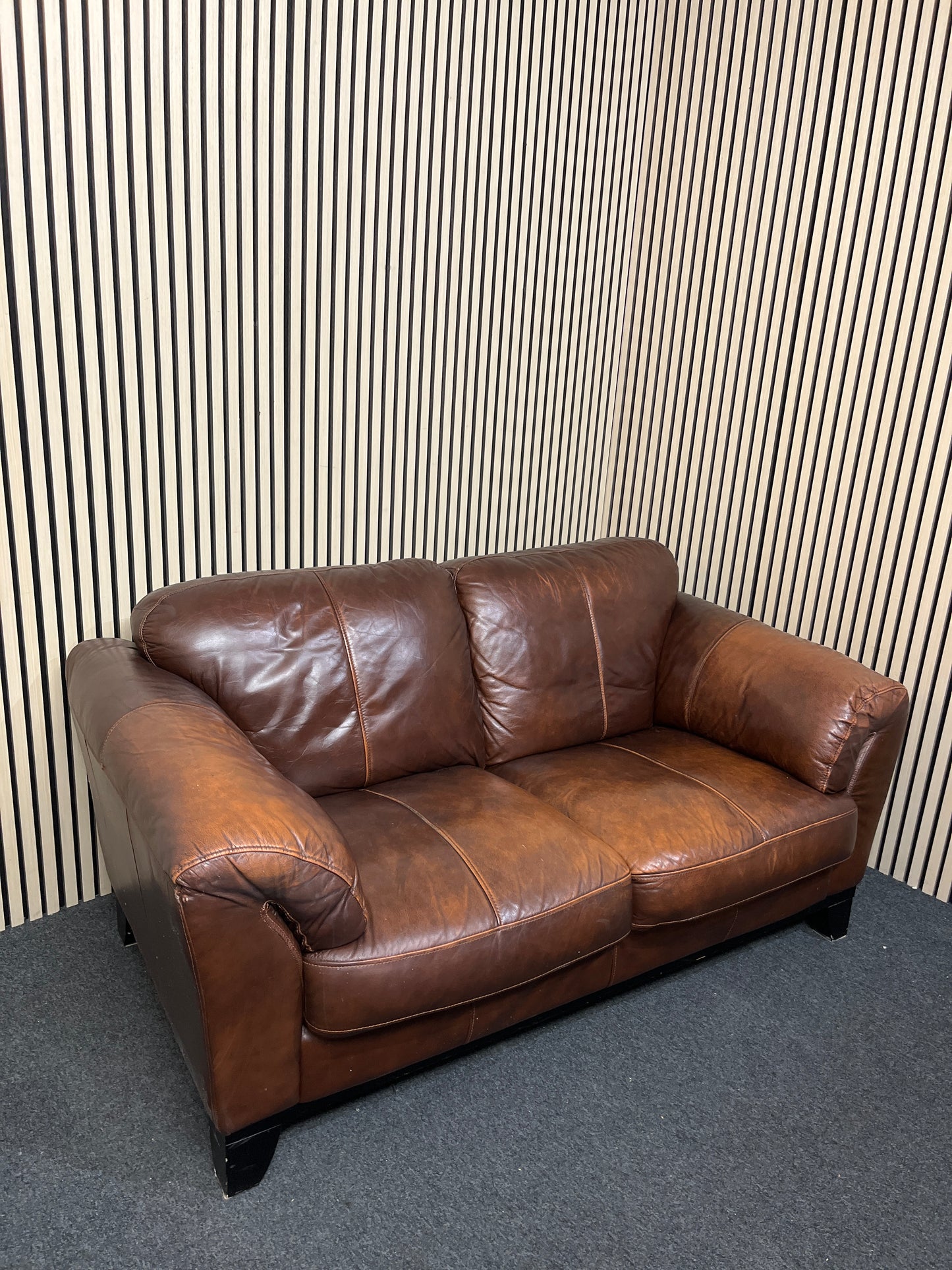 2+1 dark soft brown leather sofa suite (Widths 160, 120 cm respectively)  1425
