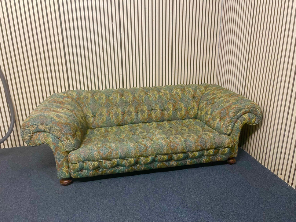 Green pattern fabric low chesterfield  43987