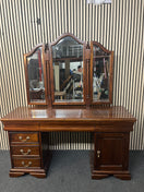 Switch Large ornate solid mahogany dressing table (H 76 x W 137 x D 77 cm) 43827D 3 image