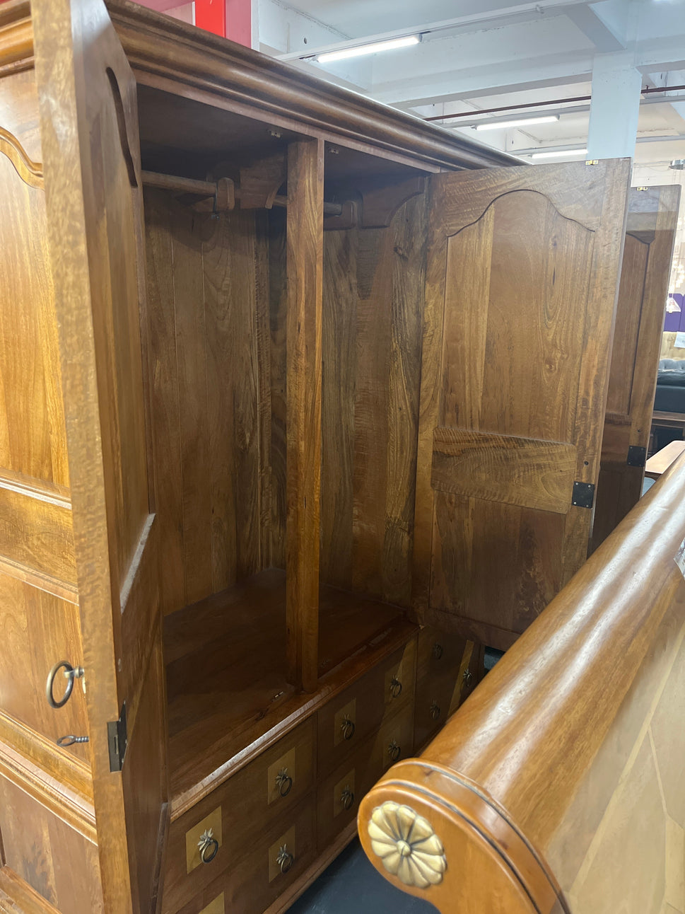 Tall 3 door 6 drawer solid mahogany inalid wardrobe(H 195 x W 175 x D 65 cm).( (PART OF A SET BUT CAN BE SOLD SEPARATELY) 2225