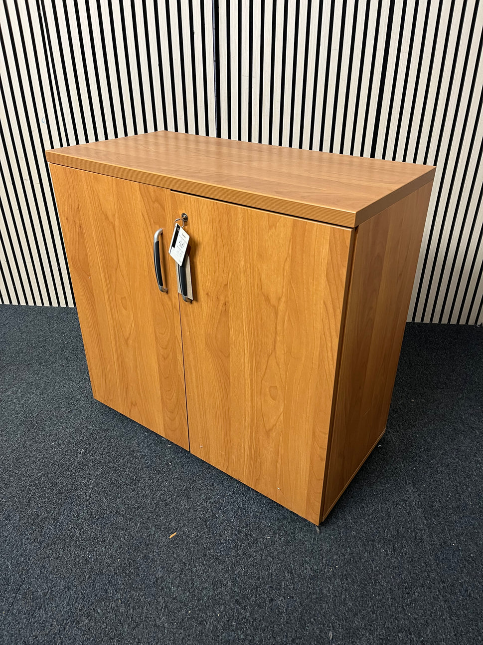 Cherry laminate low 2 door storage unit (H 80 x W 90 x D 45 cm) 2425