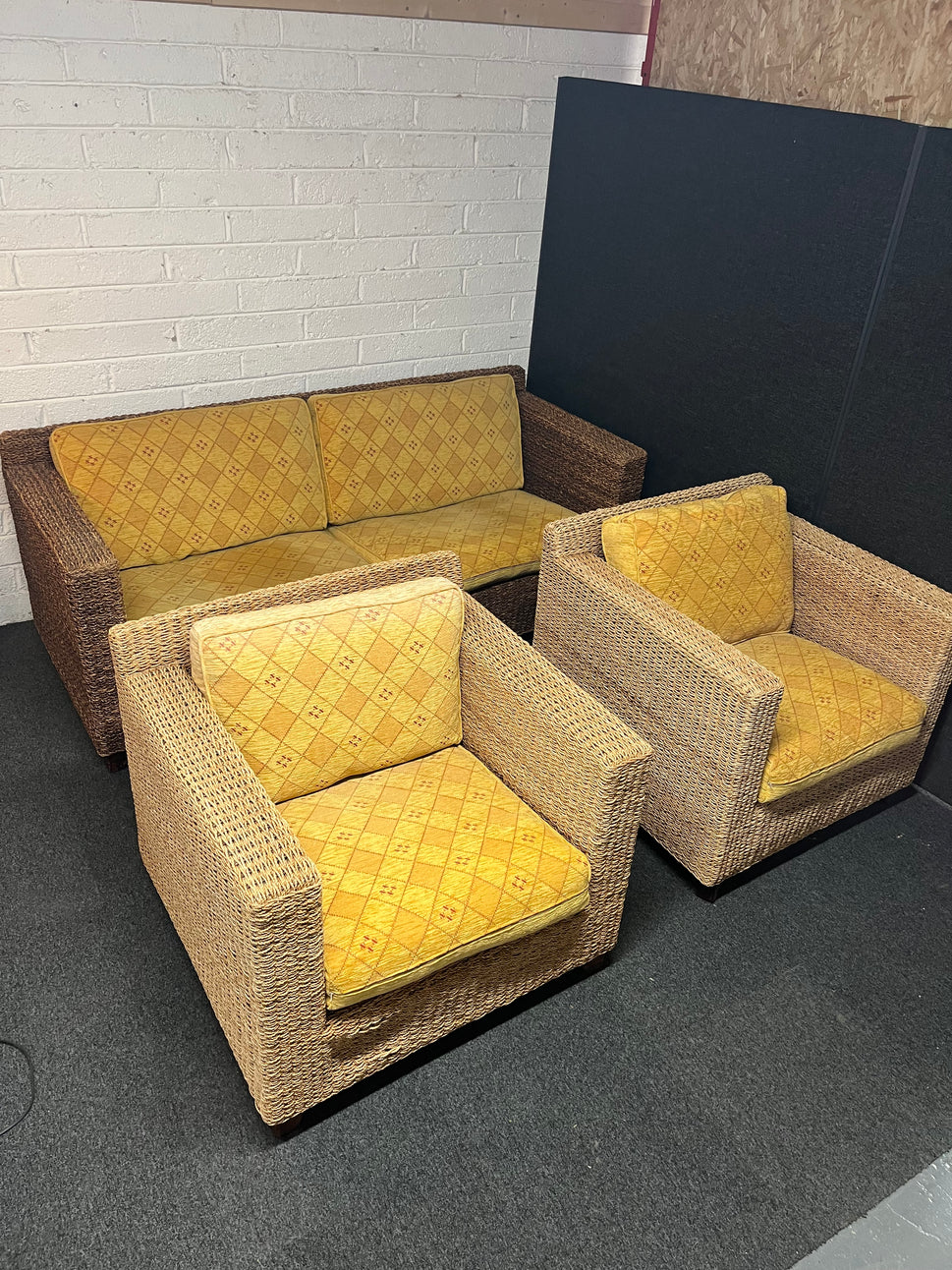 Large 2+1+1 rattan suite with mustard fabric suite 2225
