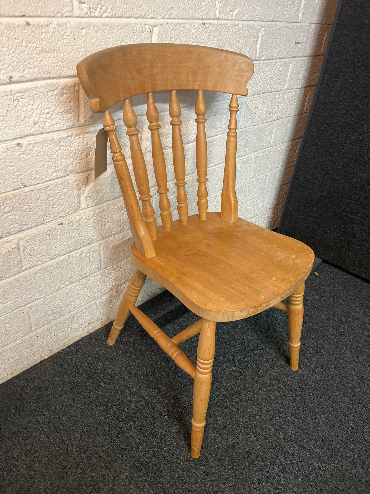 Solid pine spindle back kitchen chair 2225