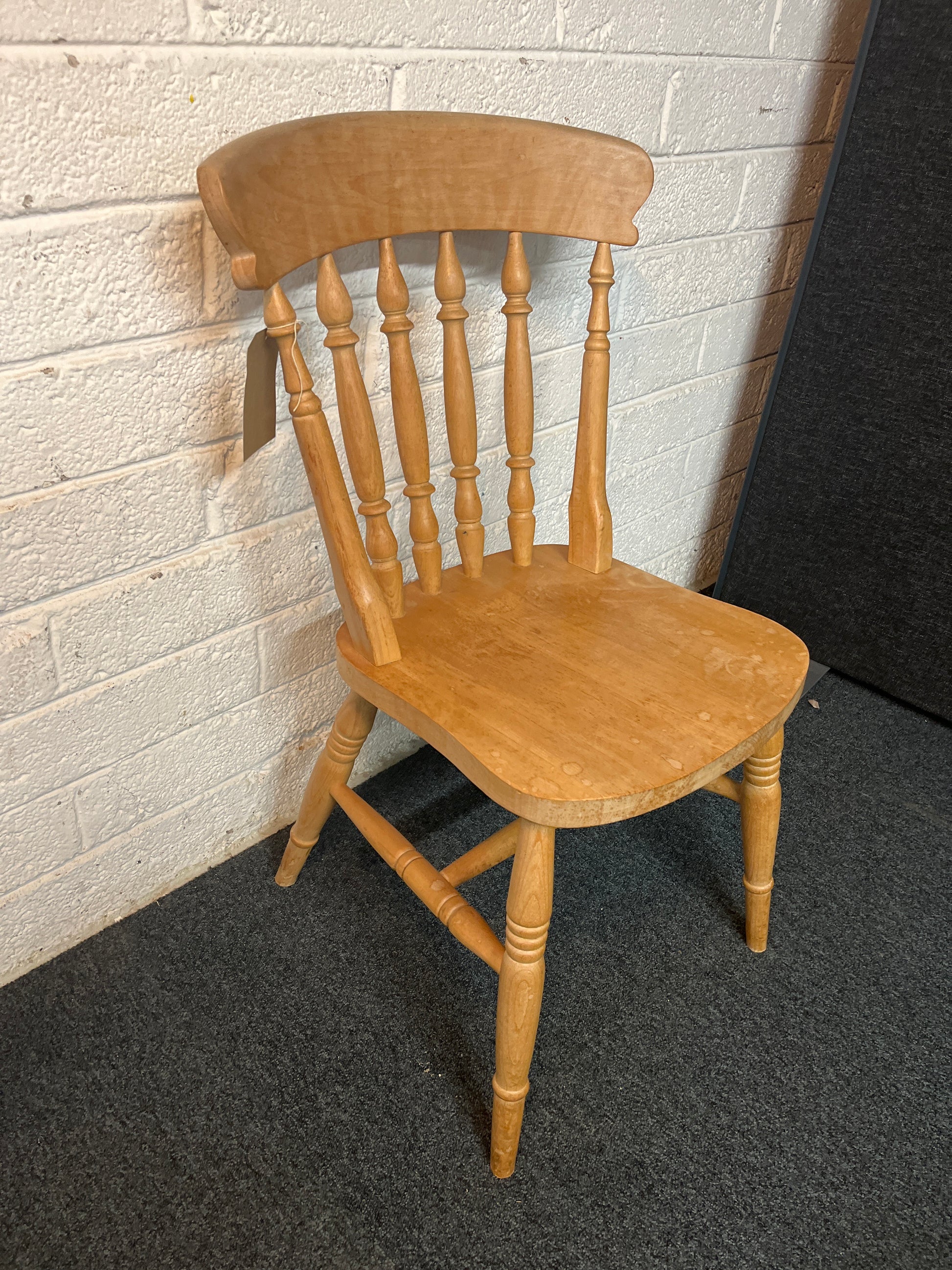 Solid pine spindle back kitchen chair 2225