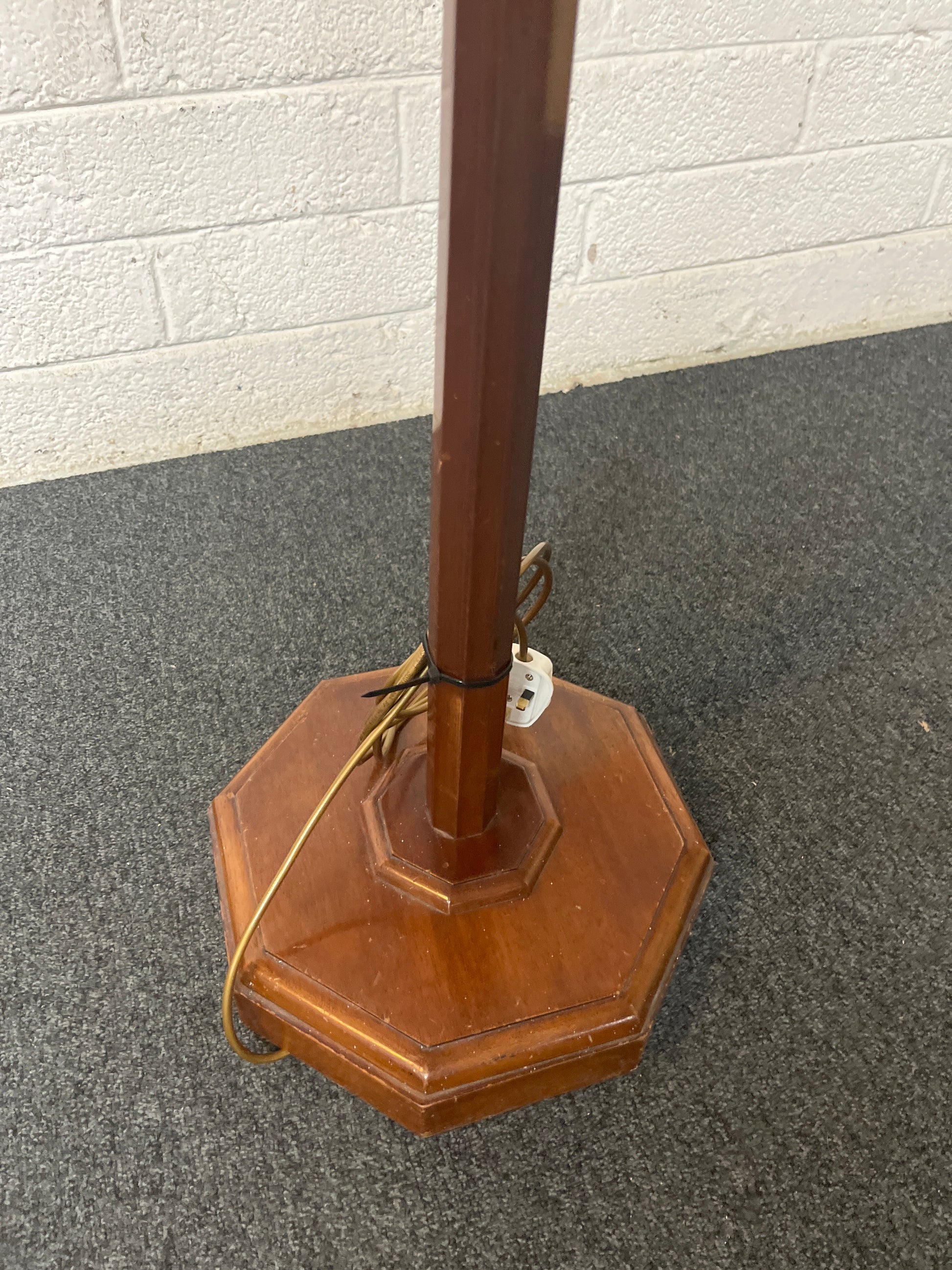 Mahogany floor standing lamp with ornate floral lampshade 3225