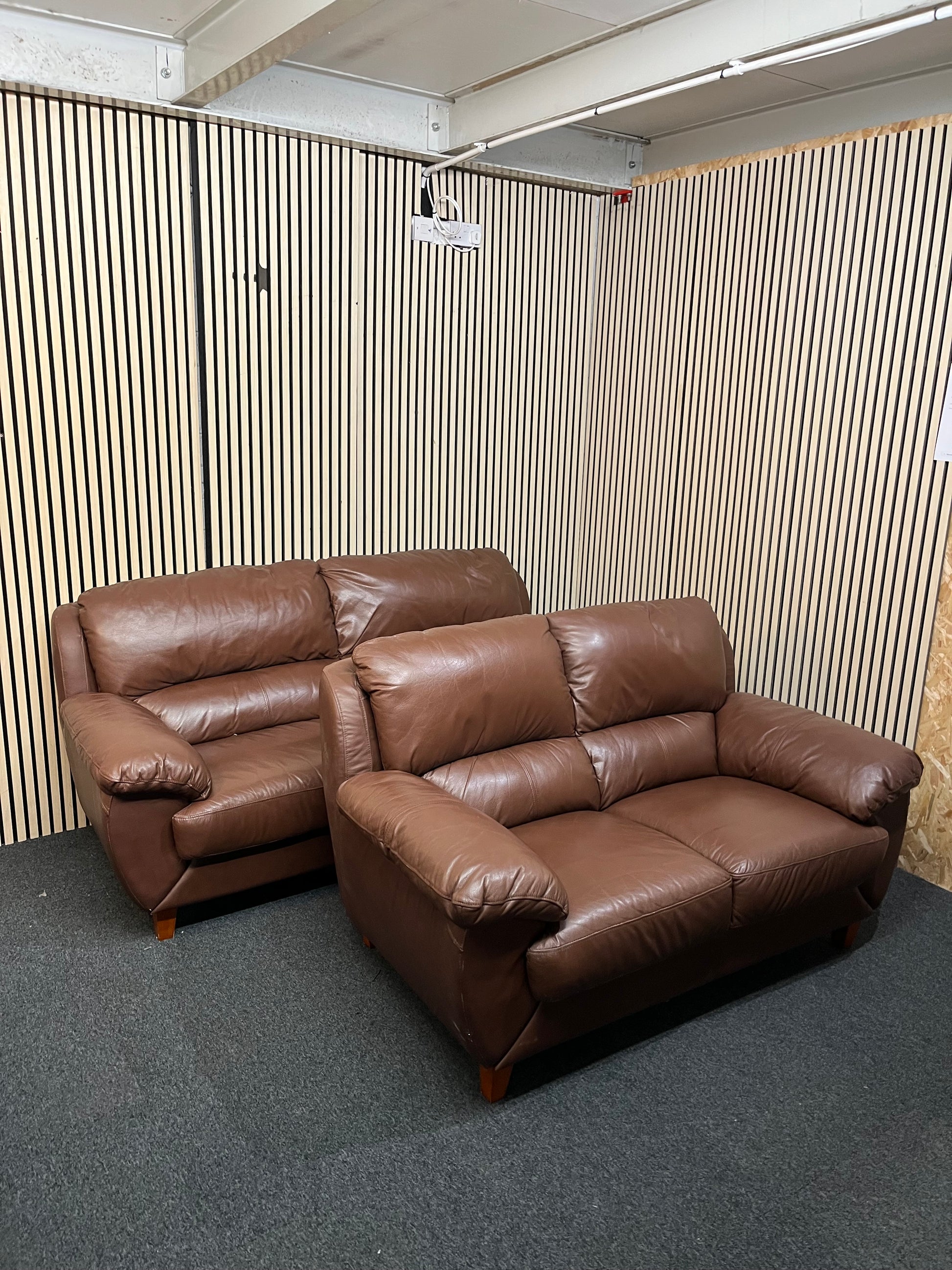 3+2 Dark brown leather suite 1126
